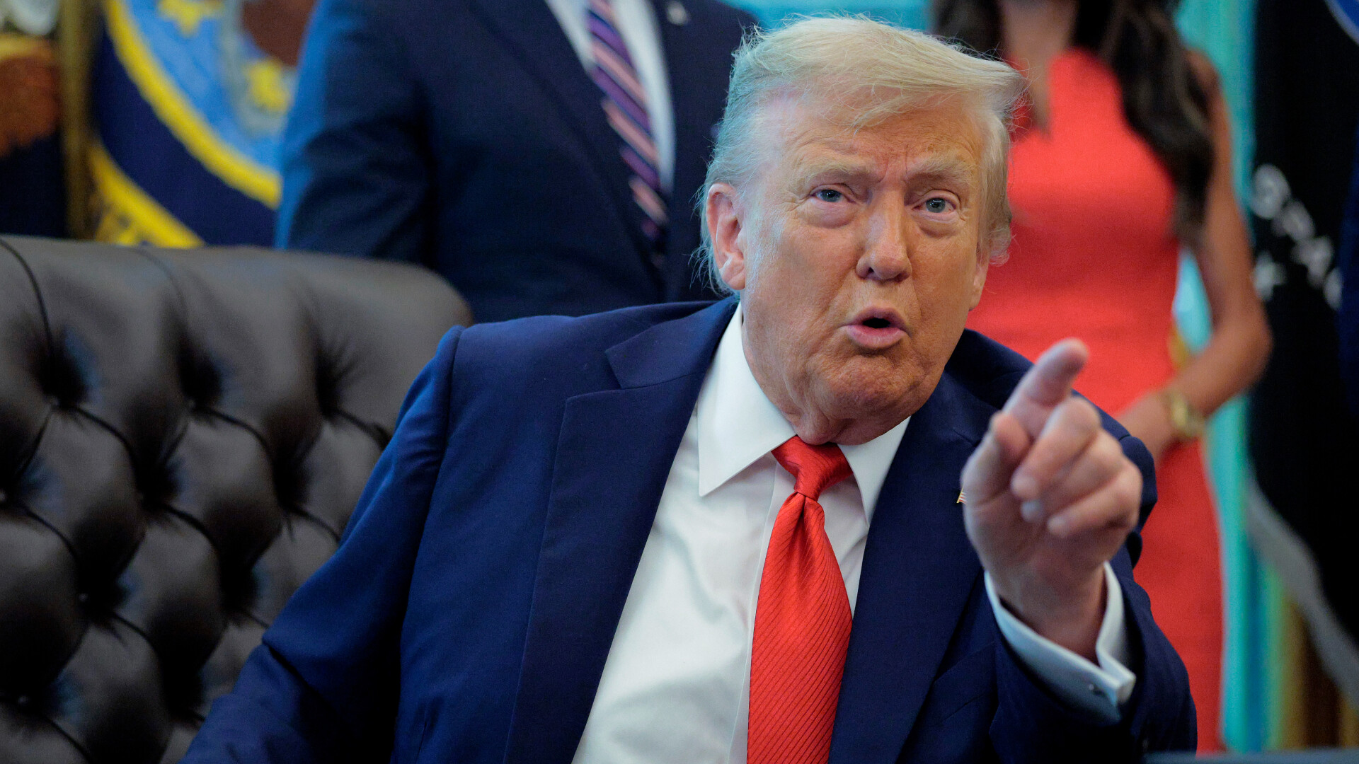 SUA continuă negocierile comerciale, deși instanța spune că tarifele impuse de Donald Trump sunt ilegale