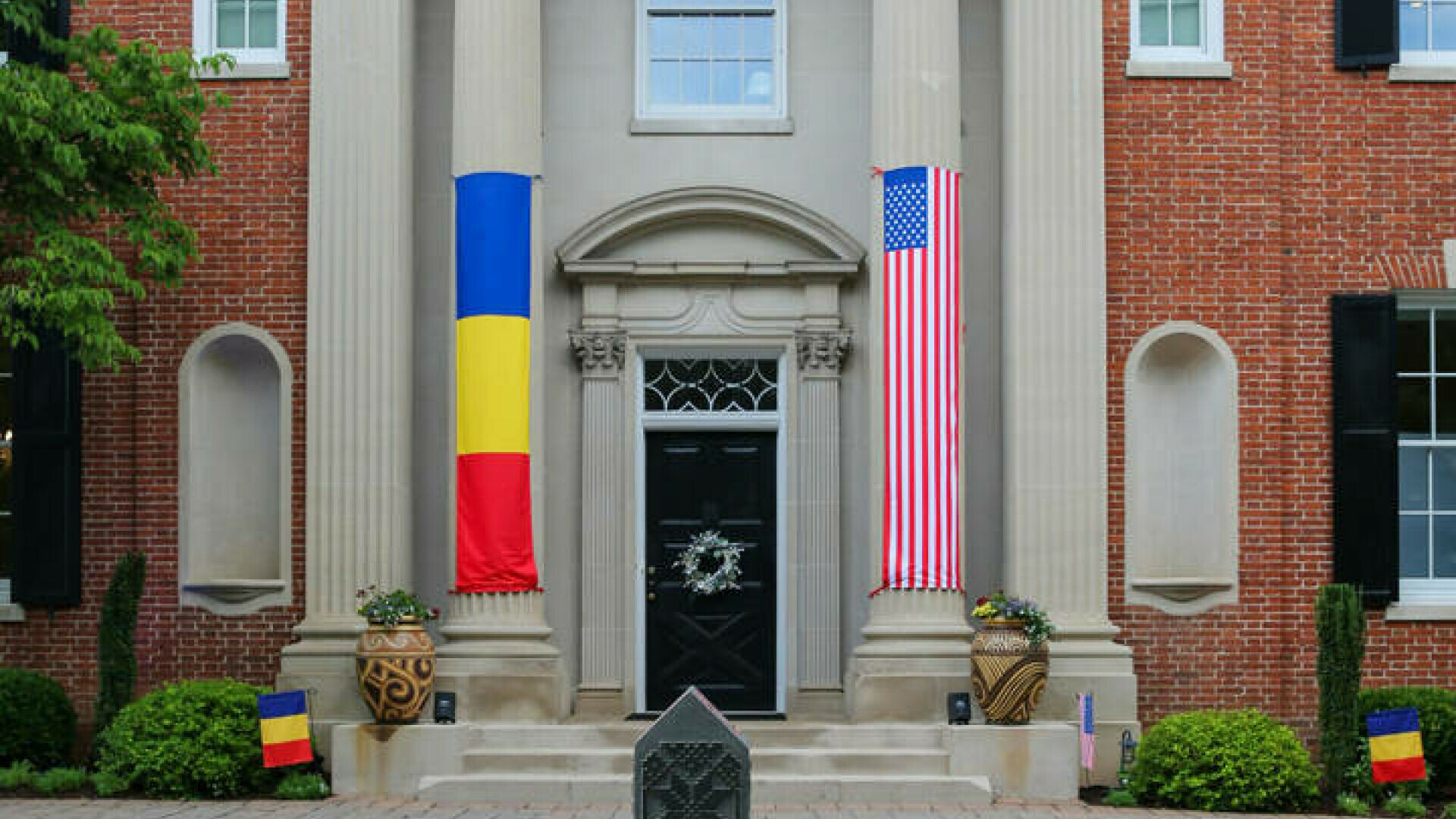 Mesaj de la Ambasada SUA: Parteneriatul dintre Statele Unite și România este puternic și se consolidează constant