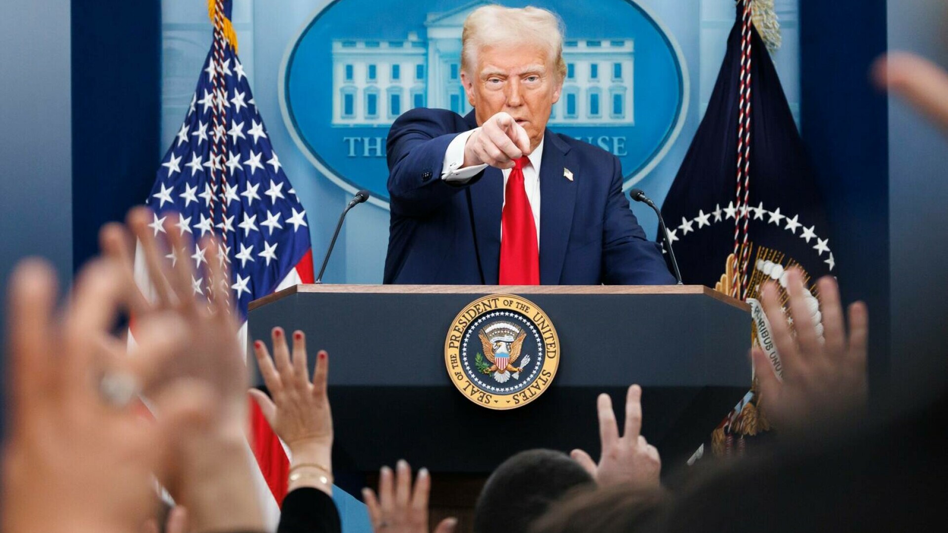Casa Albă a ajuns să invoce ”ingerințe externe” și ”propaganda străină”. Dezvăluirea din Europa care îl agită pe Trump