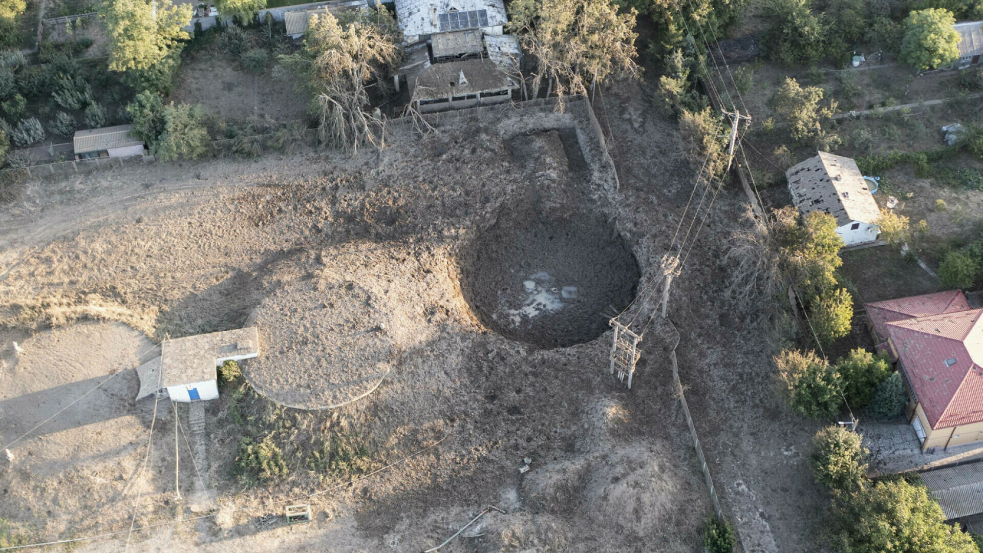 Autoritățile permit revenirea în locuințe la Amara, dar avertizează: aerisiți bine casele