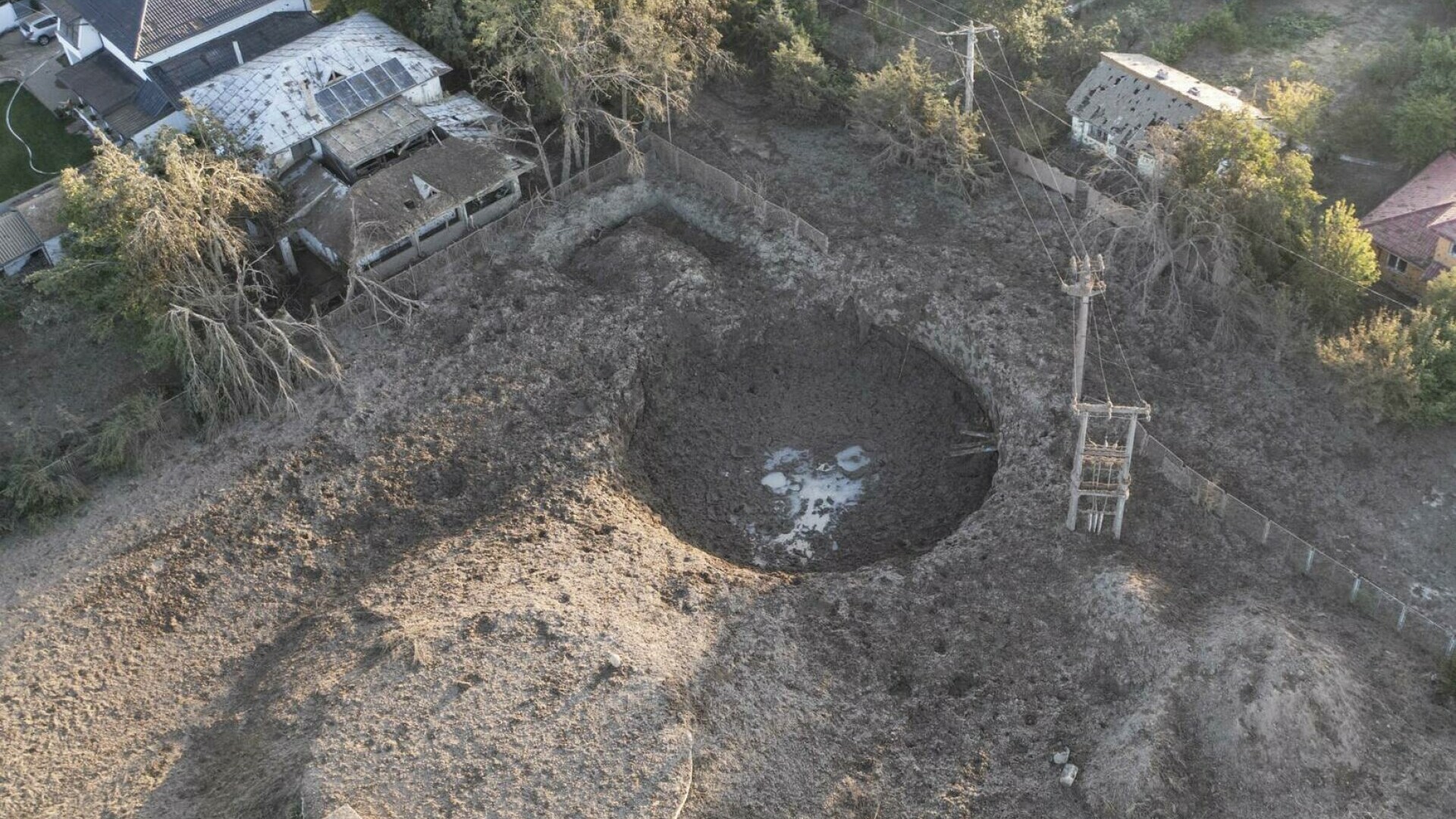 Locuitorii evacuați în urma exploziei din Amara s-au întors în casele lor. Specialiștii monitorizează situația