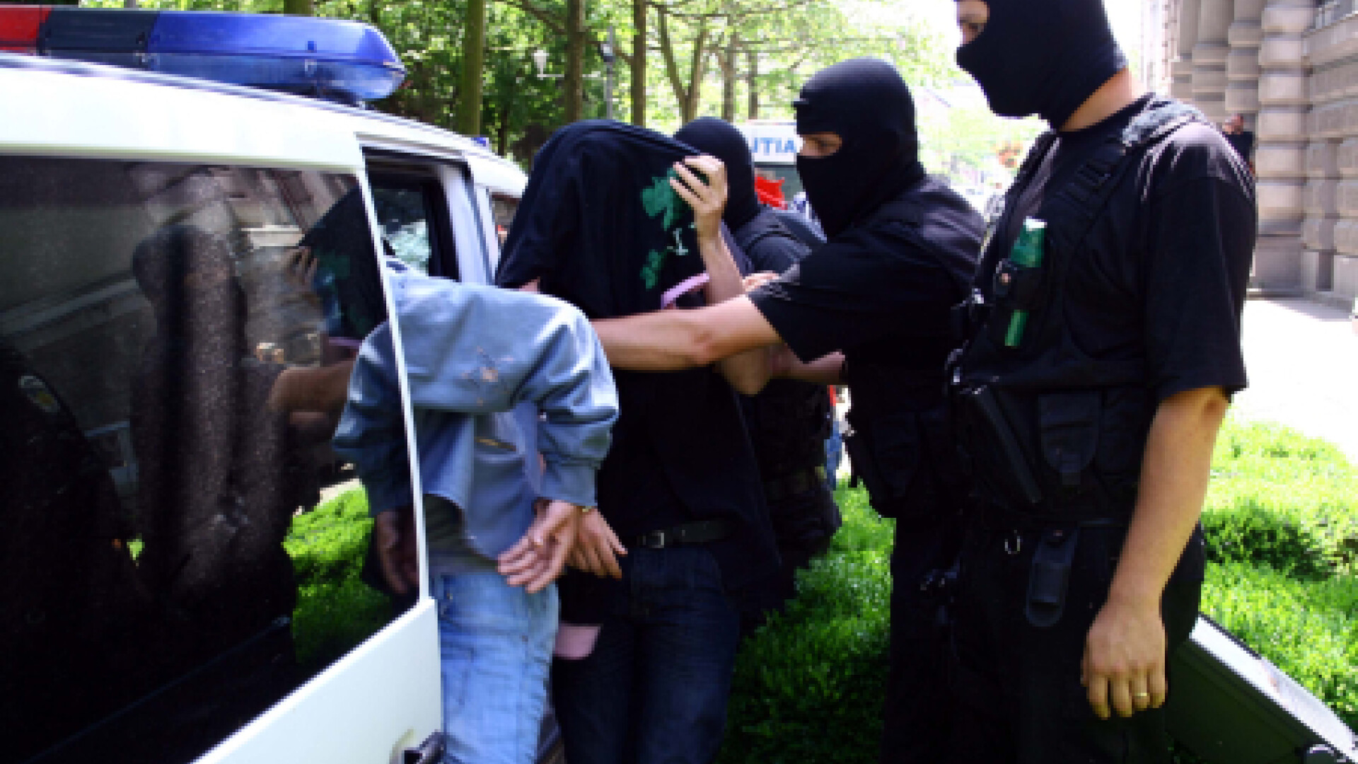 Traficantii au fost retinuti de ofiterii de la Crima Organizata