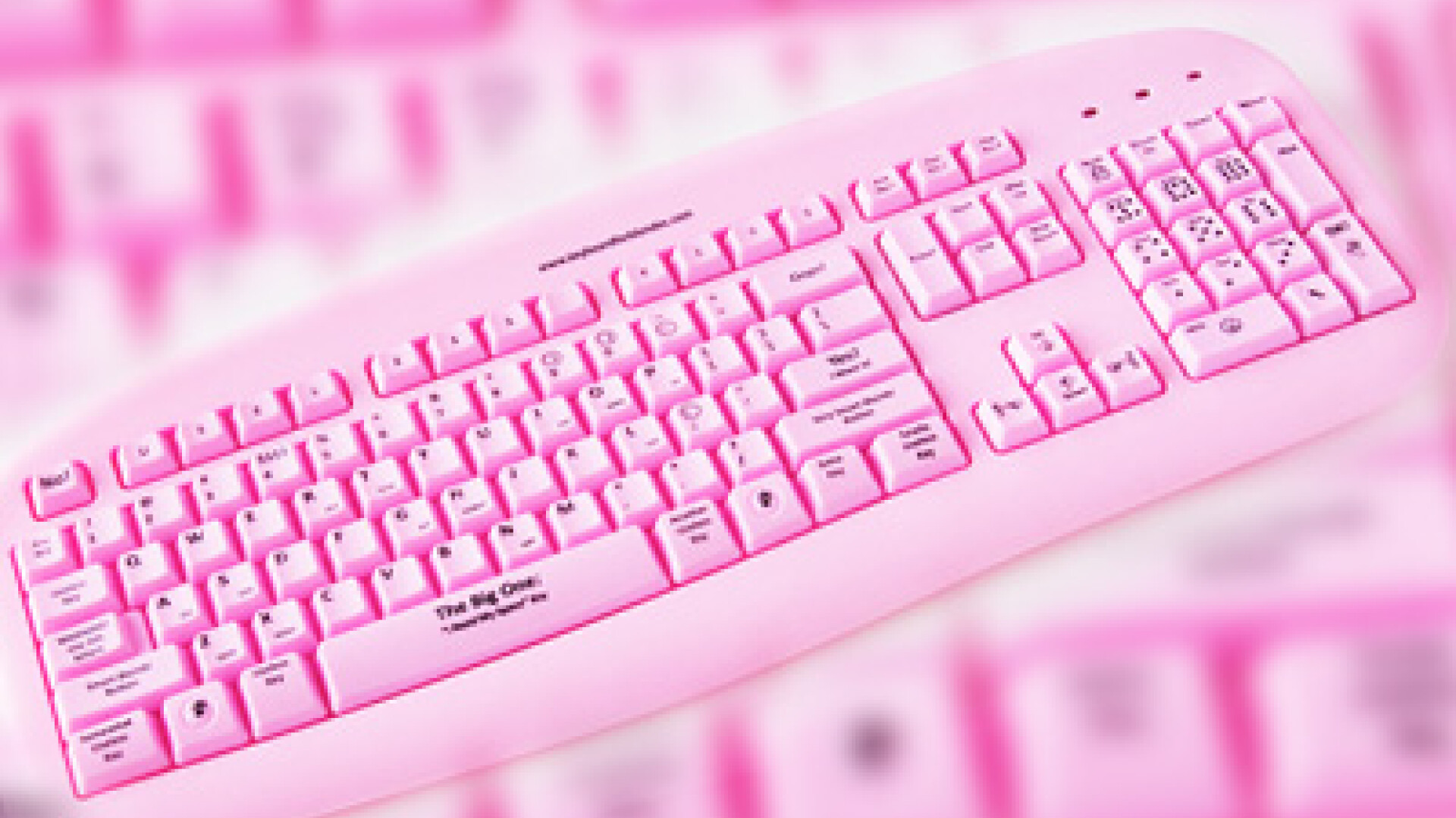 tastatura roz