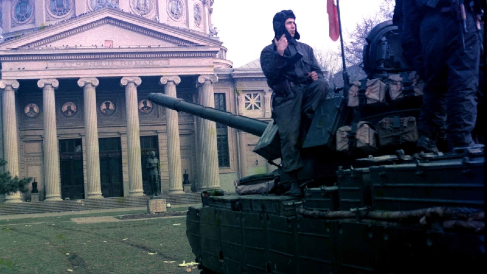 tancuri la Ateneu, revolutie 89, Bucuresti