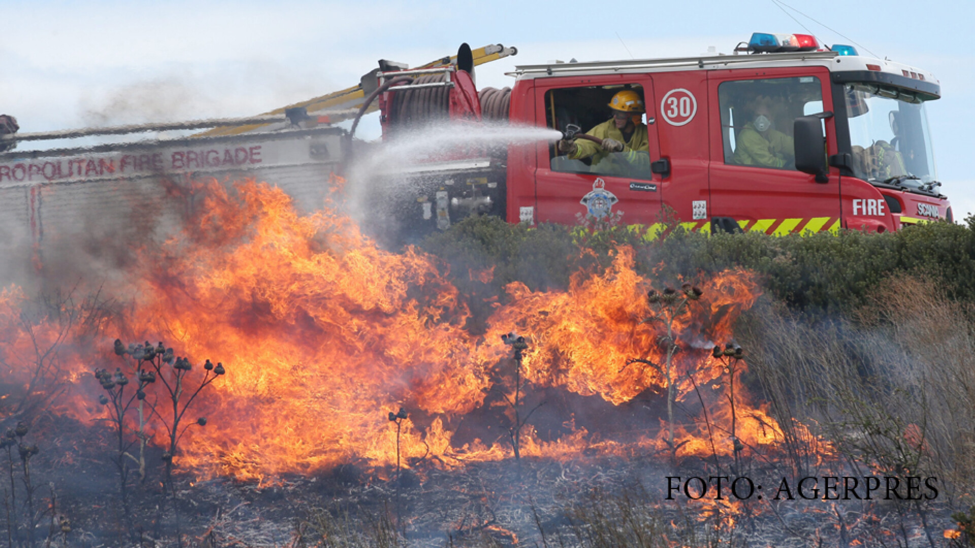pompieri sting un incendiu in Australia