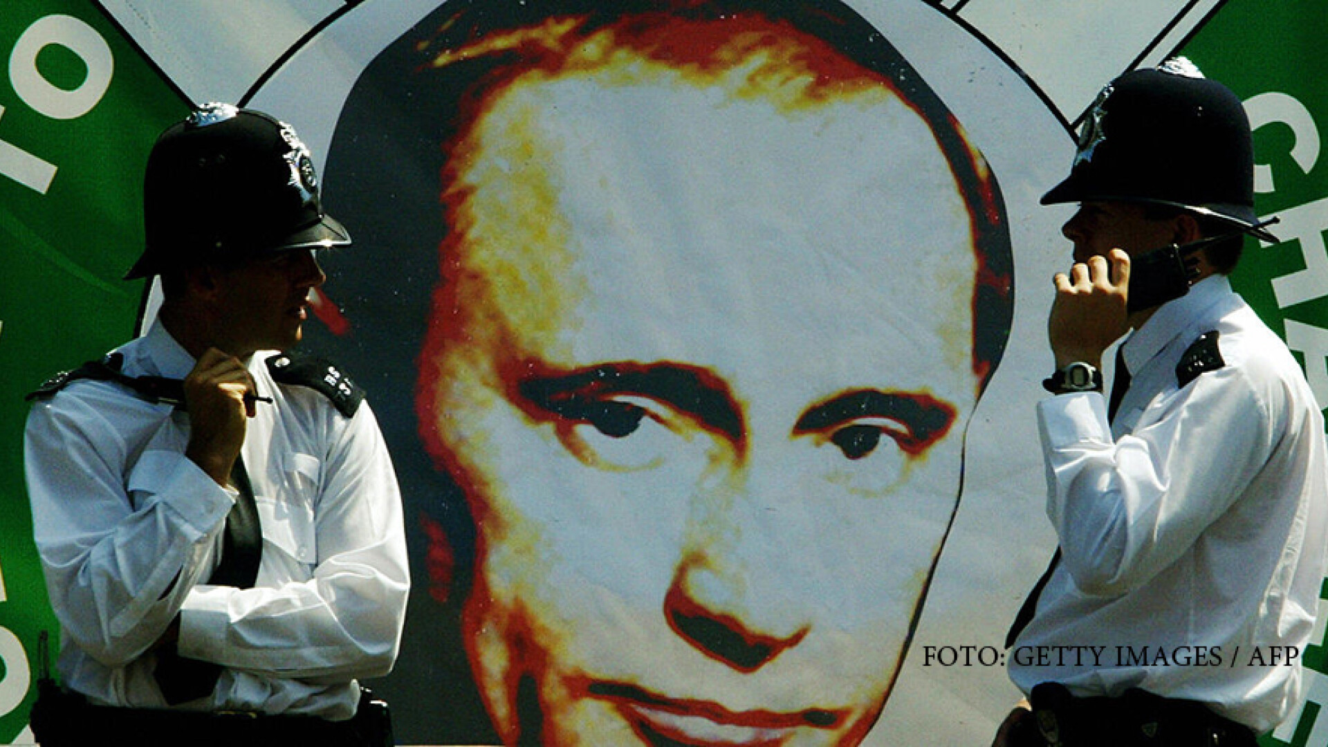poster cu Putin in Londra