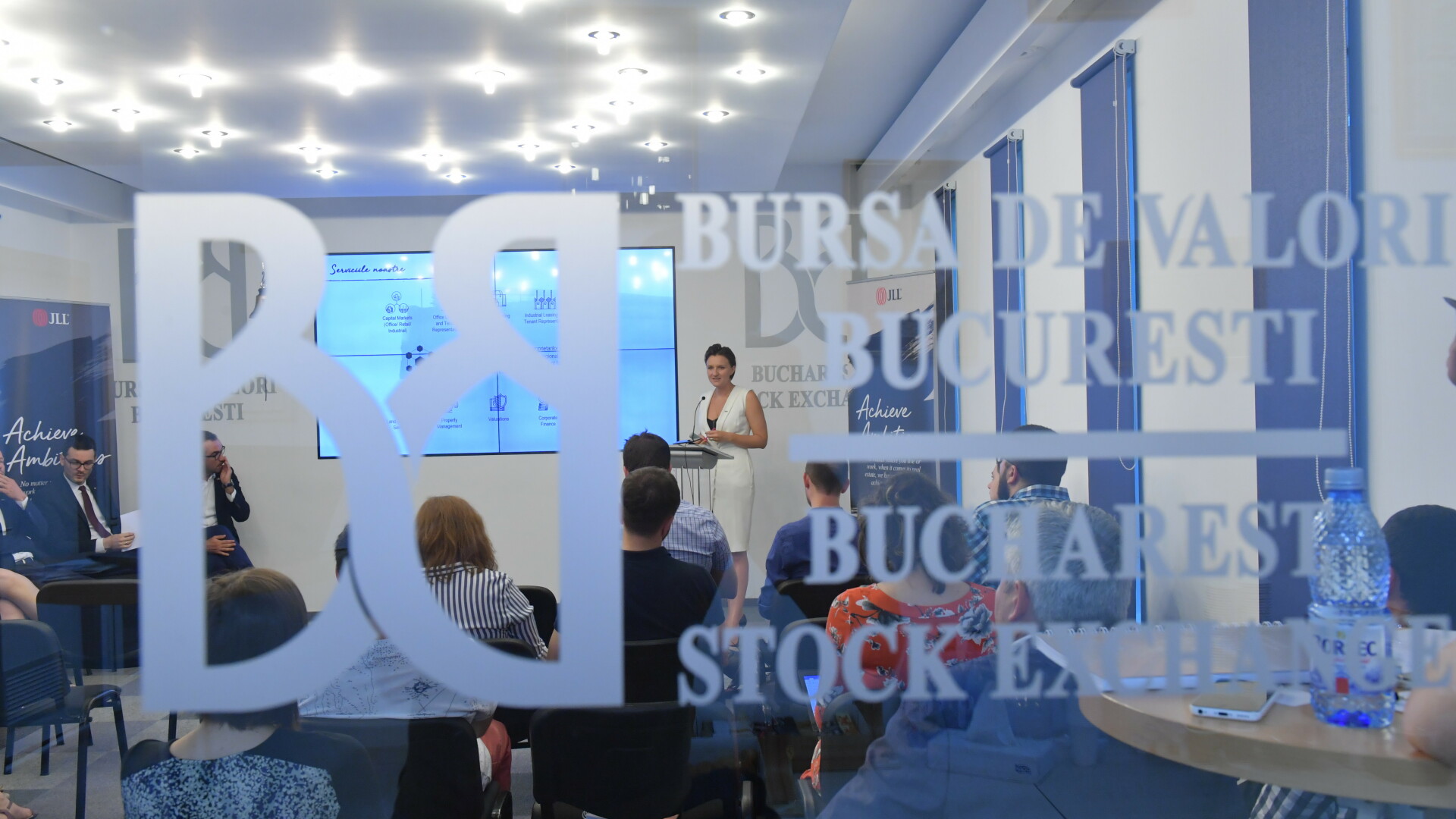 Bursa continuă să scadă după rezultatul alegerilor prezidențiale. Toți indicii principali sunt și marți pe roșu