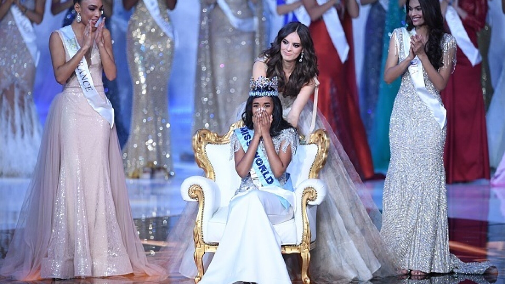Miss World - Toni Ann Singh - 12