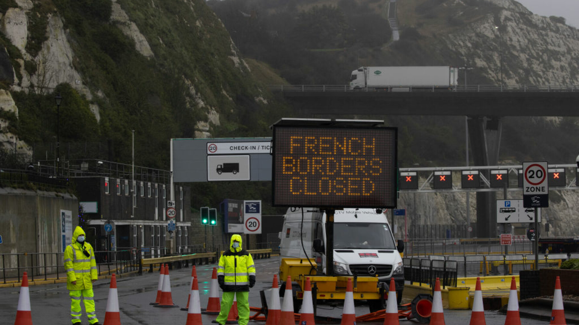 Franța a închis granița cu UK
