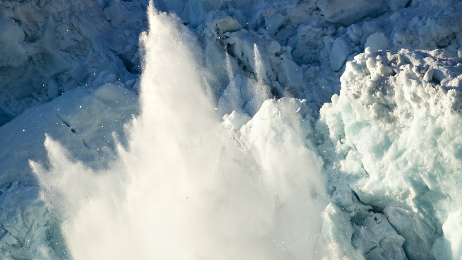Trei persoane au murit într-o avalanșă care a avut loc în Austria