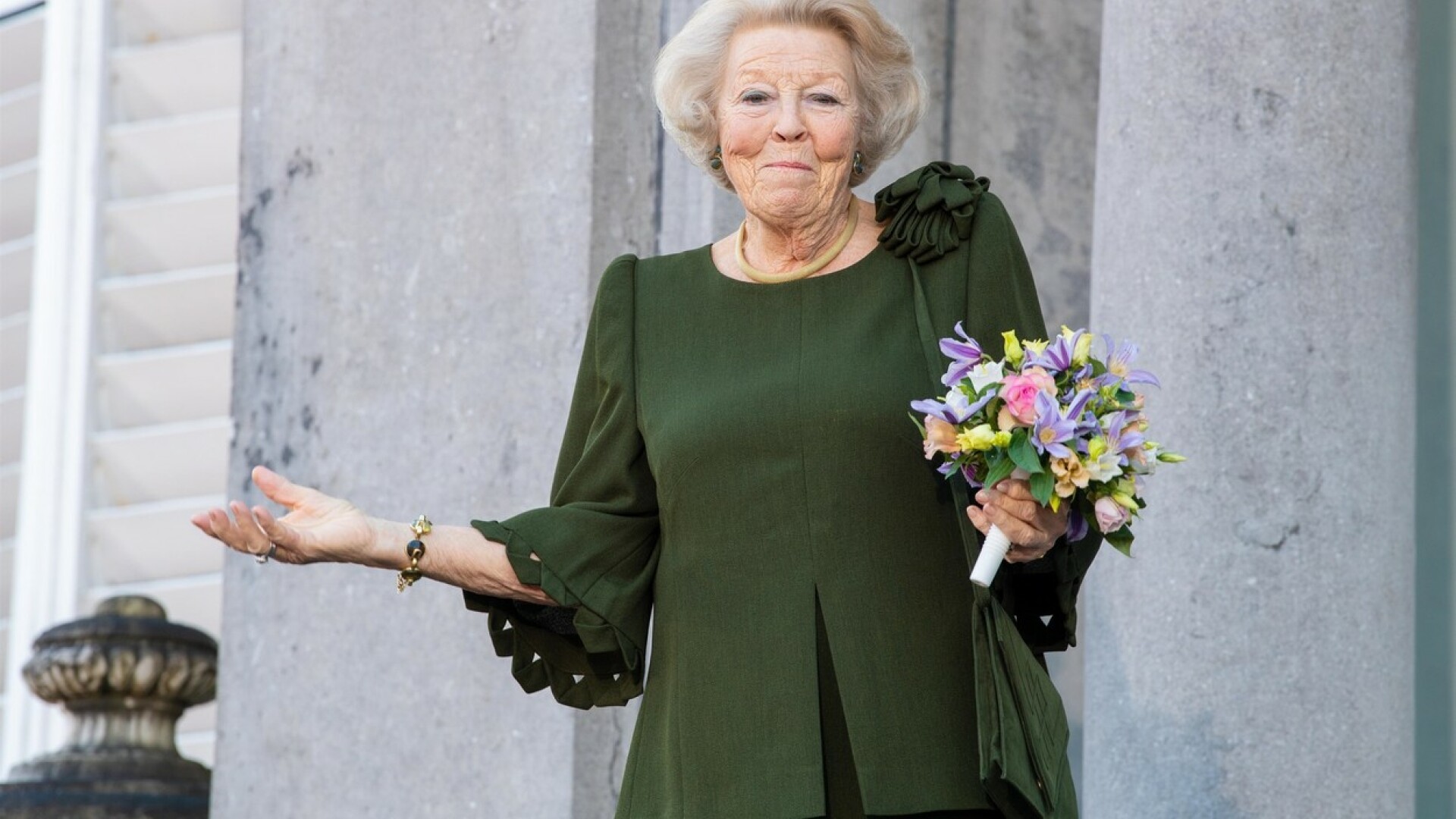 Beatrix, fosta regină a Olandei, diagnosticată cu Covid-19. Prințesa în vârstă e 83 de ani primise recent a treia doză