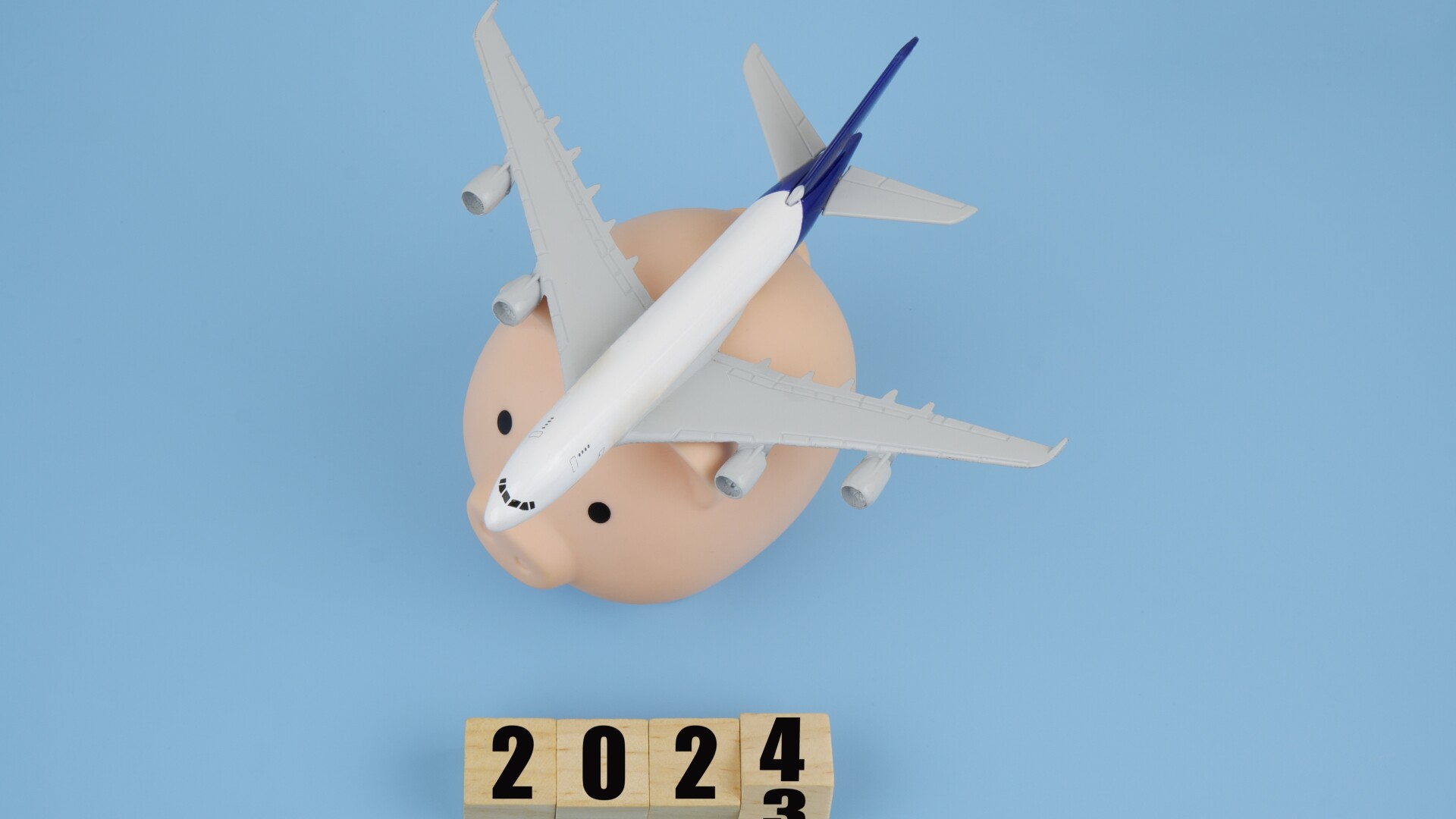 pretul biletelor de avion 2024