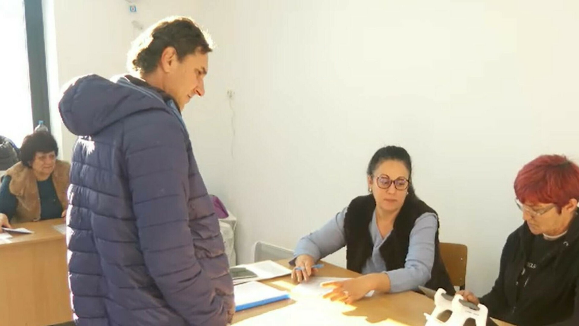 Câți români au votat în Ungaria până acum la alegerile prezidențiale