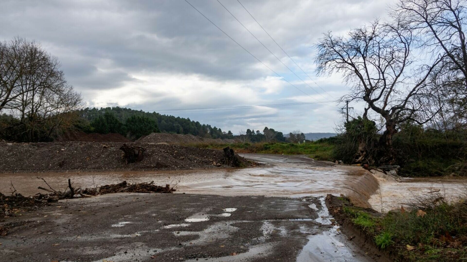 inundatii grecia