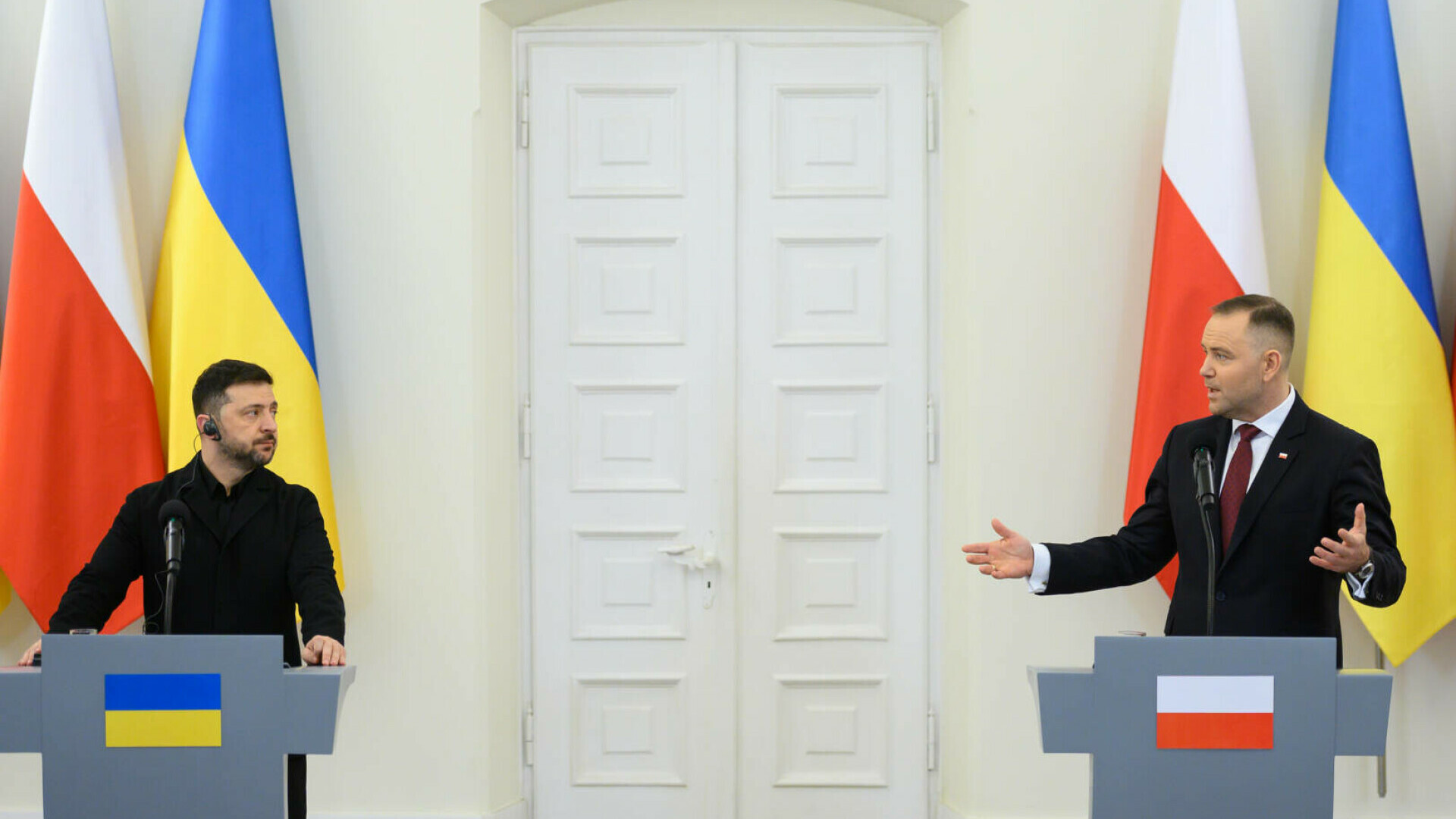 Ucrainenii sunt nerecunoscători Poloniei, îi reproşează Nawrocki lui Zelenski în prima lor întâlnire la Varşovia