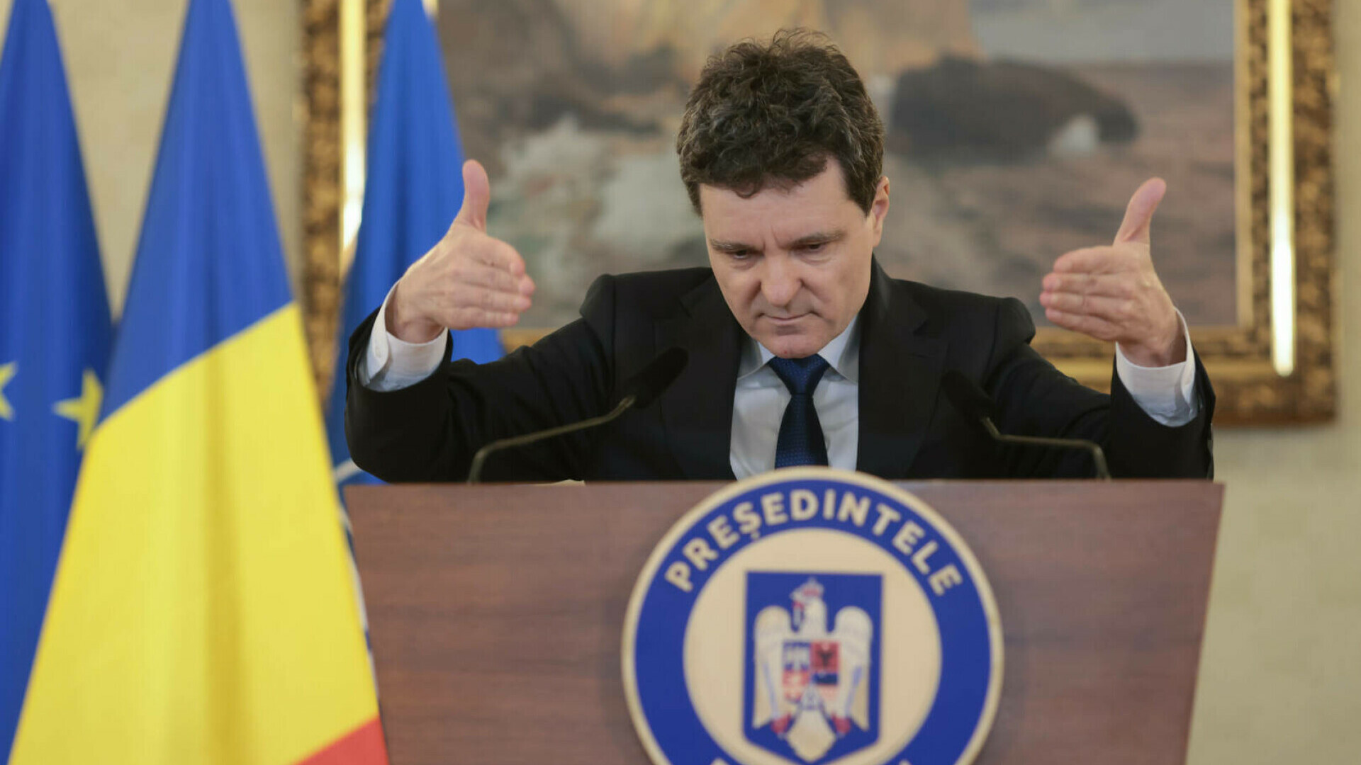 Fost membru CSM, atac dur la Nicușor Dan: ”Nebunia unui directoraș de operetă care și-a uitat pastilele”