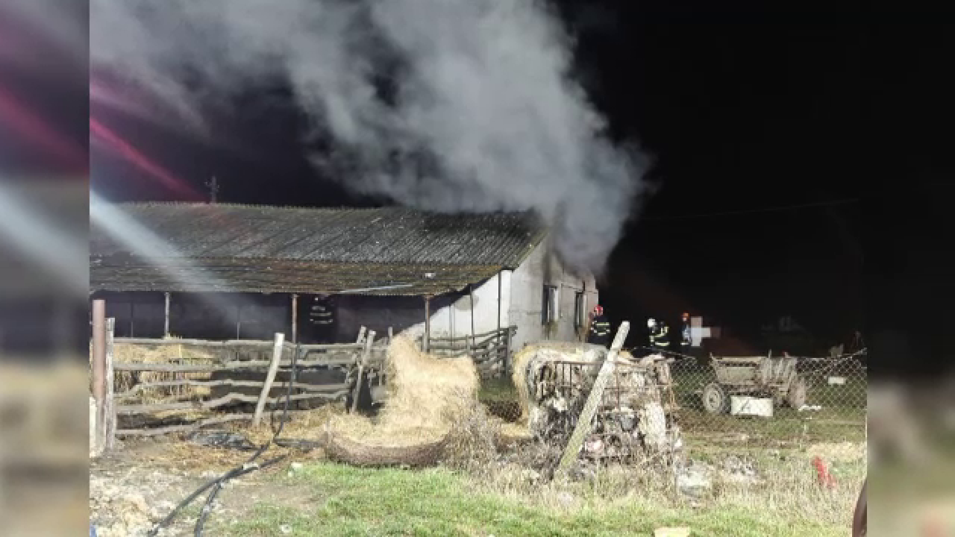 O femeie din Satu Mare este în stare gravă la spital, după ce iubitul ei a dat foc locuinței. Individul a fugit după incident