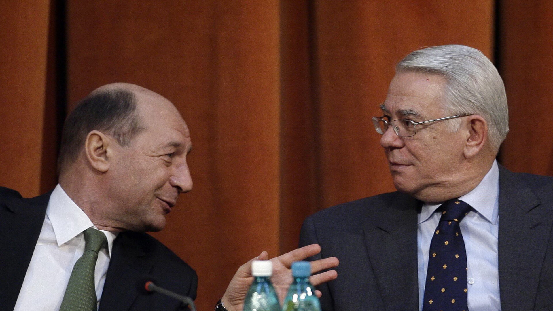 Teodor Melescanu si Traian Basescu