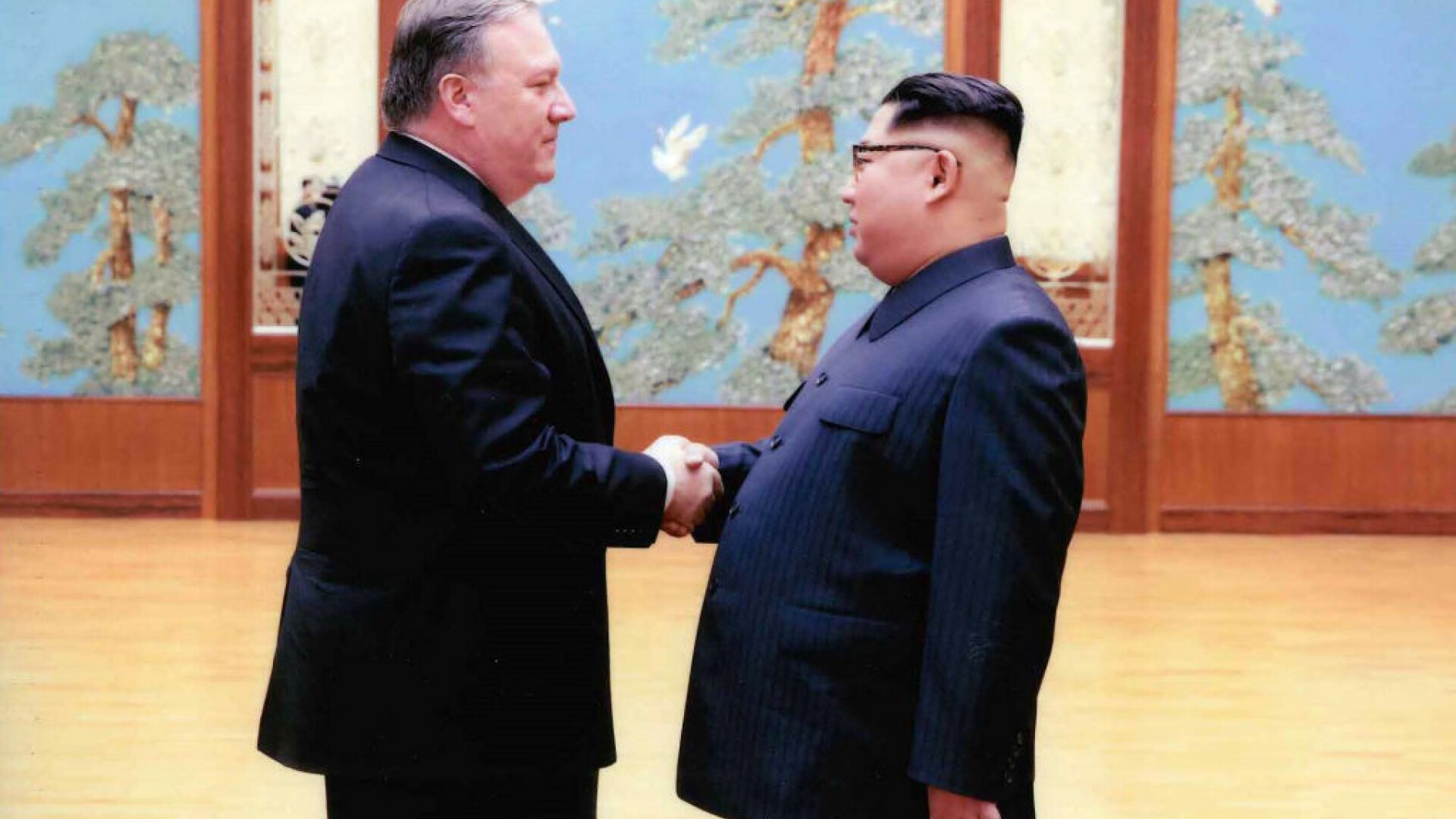 Kim Jong-un, Mike Pompeo
