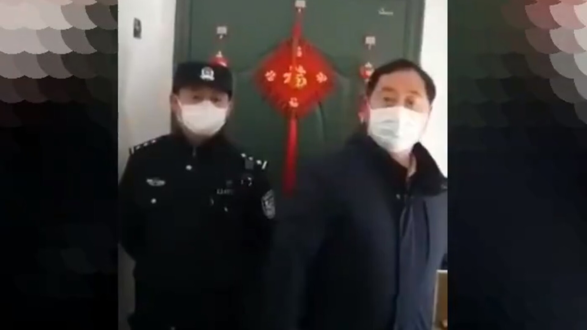 Oameni din China inchisi cu lanturi in case