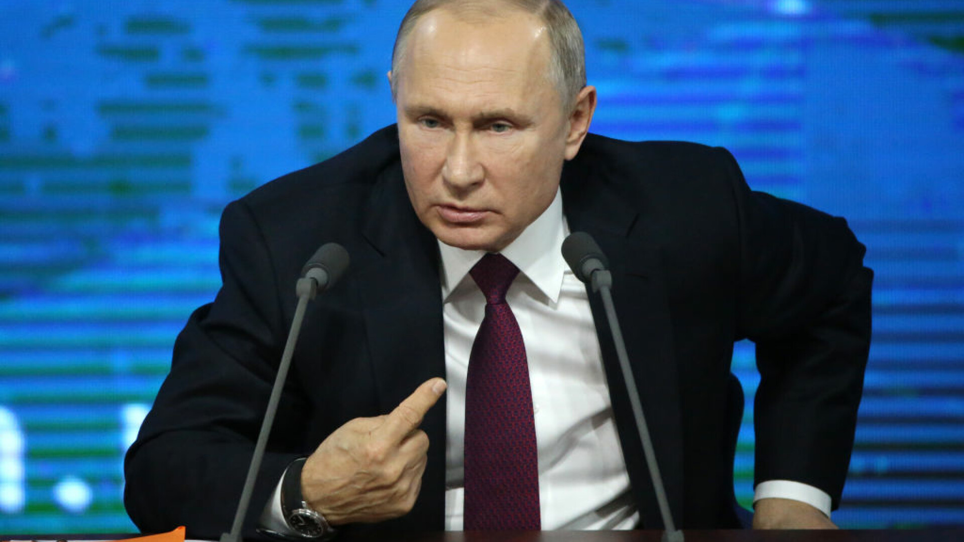 Putin îi amenință pe ruși că orice ajutor pentru un stat străin în timpul războiului din Ucraina este ”înaltă trădare”