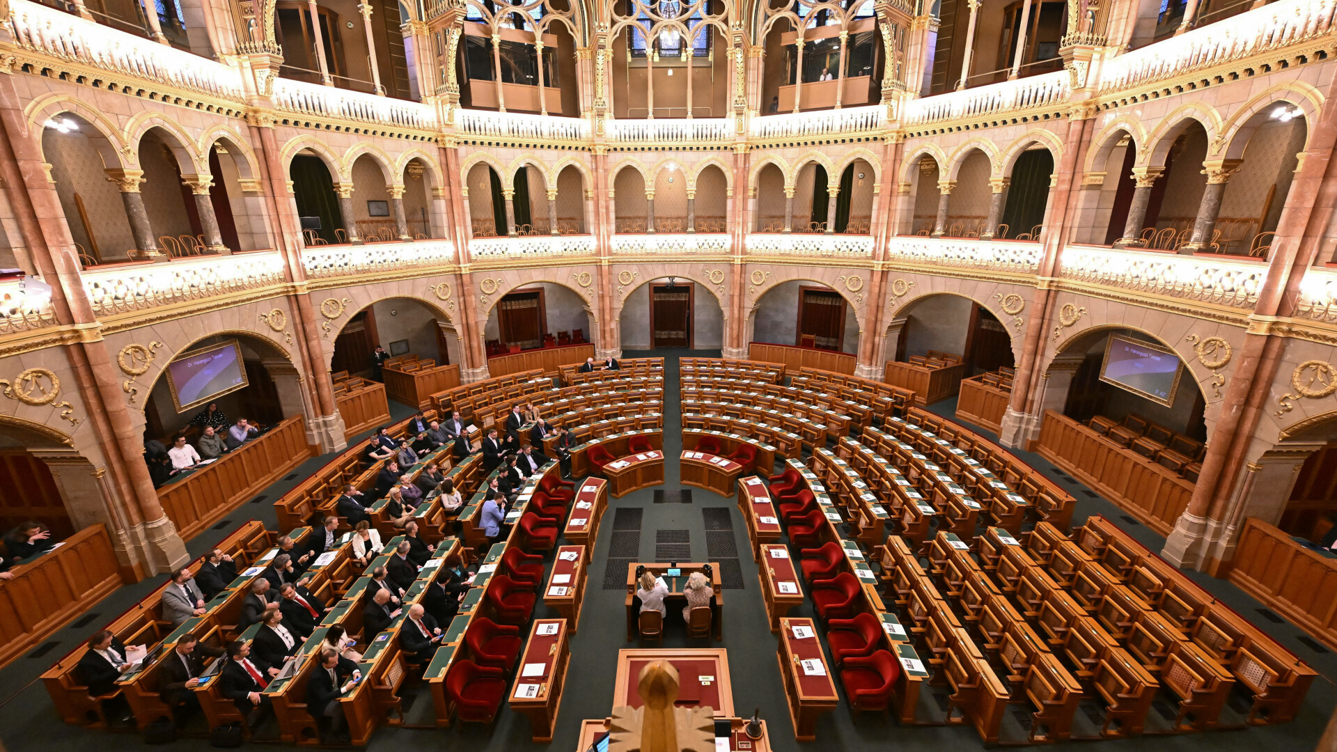 parlament budapesta boicot