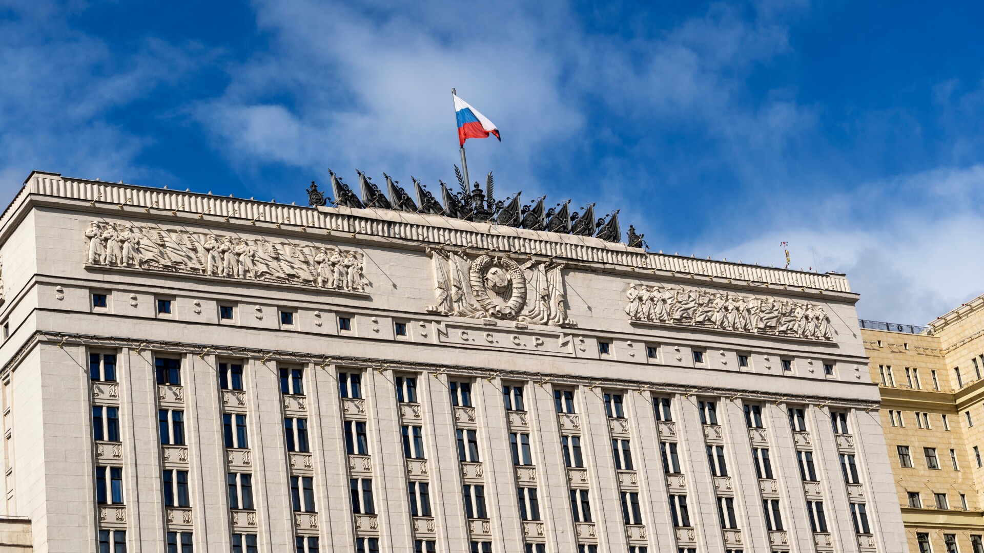 Ministerul rus al Apărării afirmă că Ucraina a otrăvit doi guvernatori instalaţi de Moscova