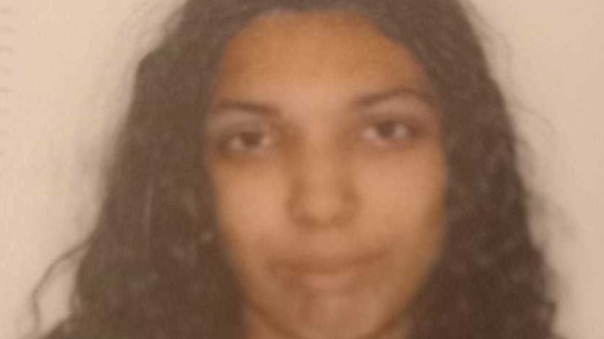 Minoră de 14 ani, dispărută de acasă din Sectorul 4 şi nu a mai revenit. Poliția Capitalei face apel pentru găsirea ei