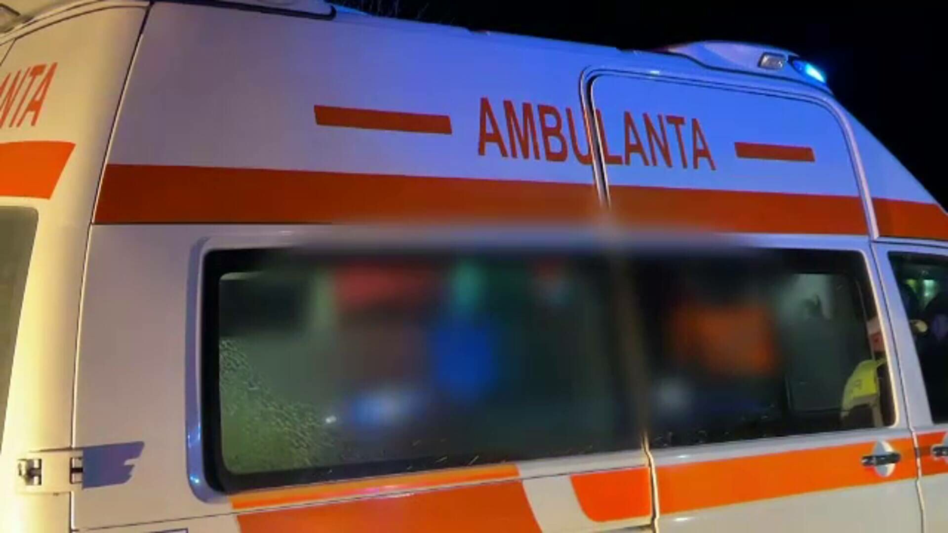 O femeie și-a dat foc în Petrila. Echipajele de urgență au constatat decesul