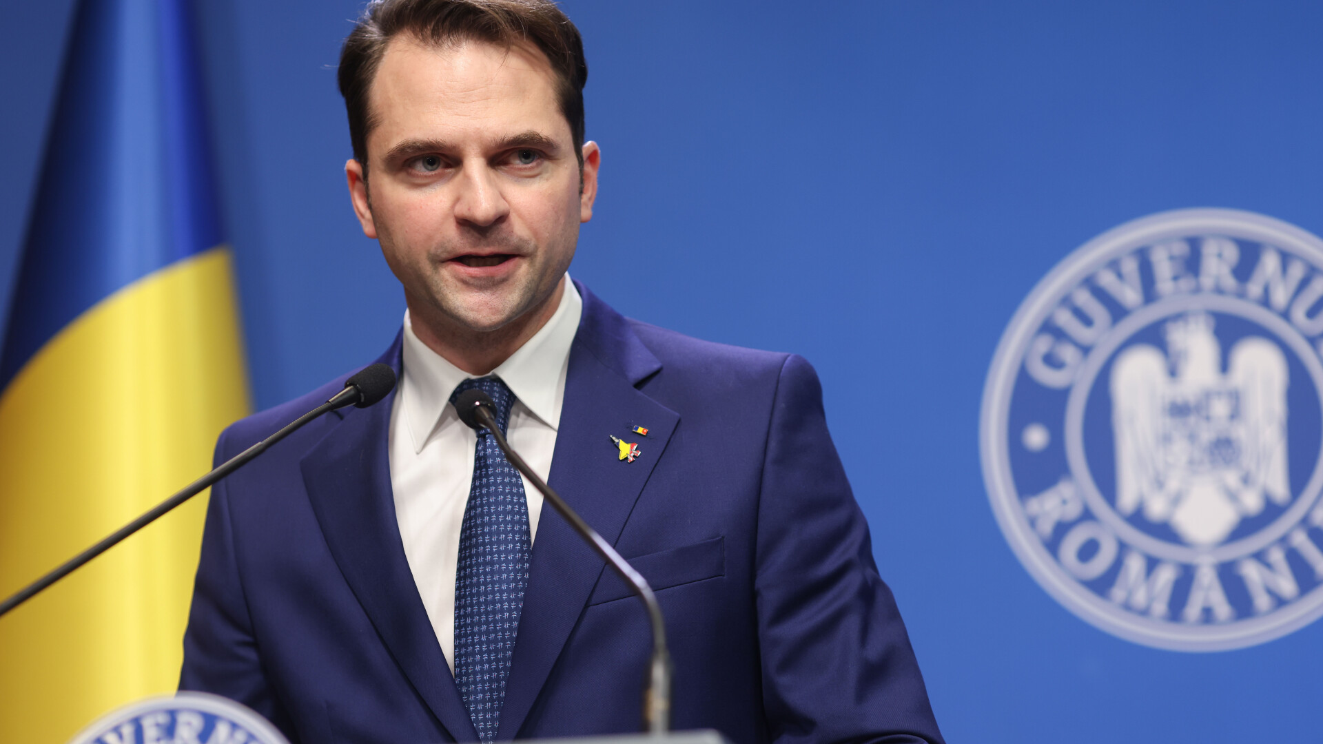 Sebastian Burduja, despre ridicarea plafonării preţului la energie: „Această panică indusă nu face bine nimănui”