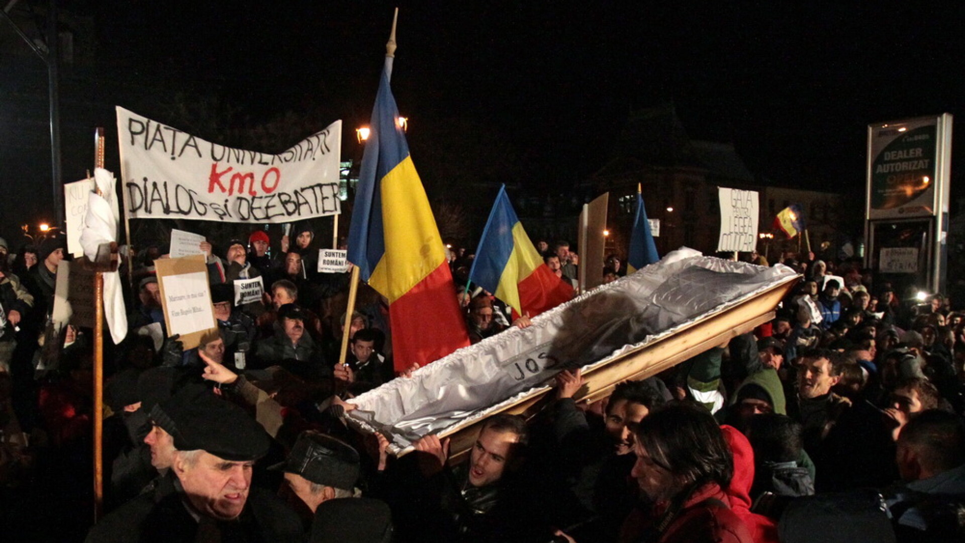 Proteste Universitate