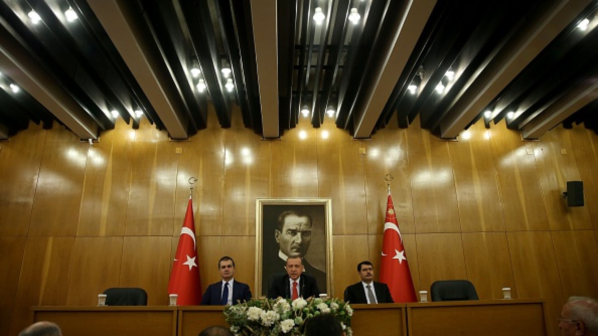 Erdogan și Omer Celik