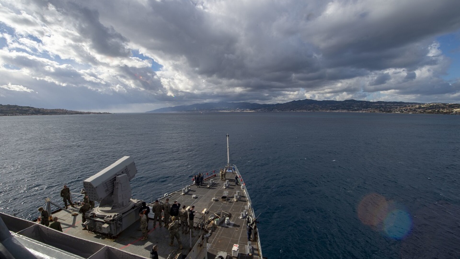 USS Fort McHenry