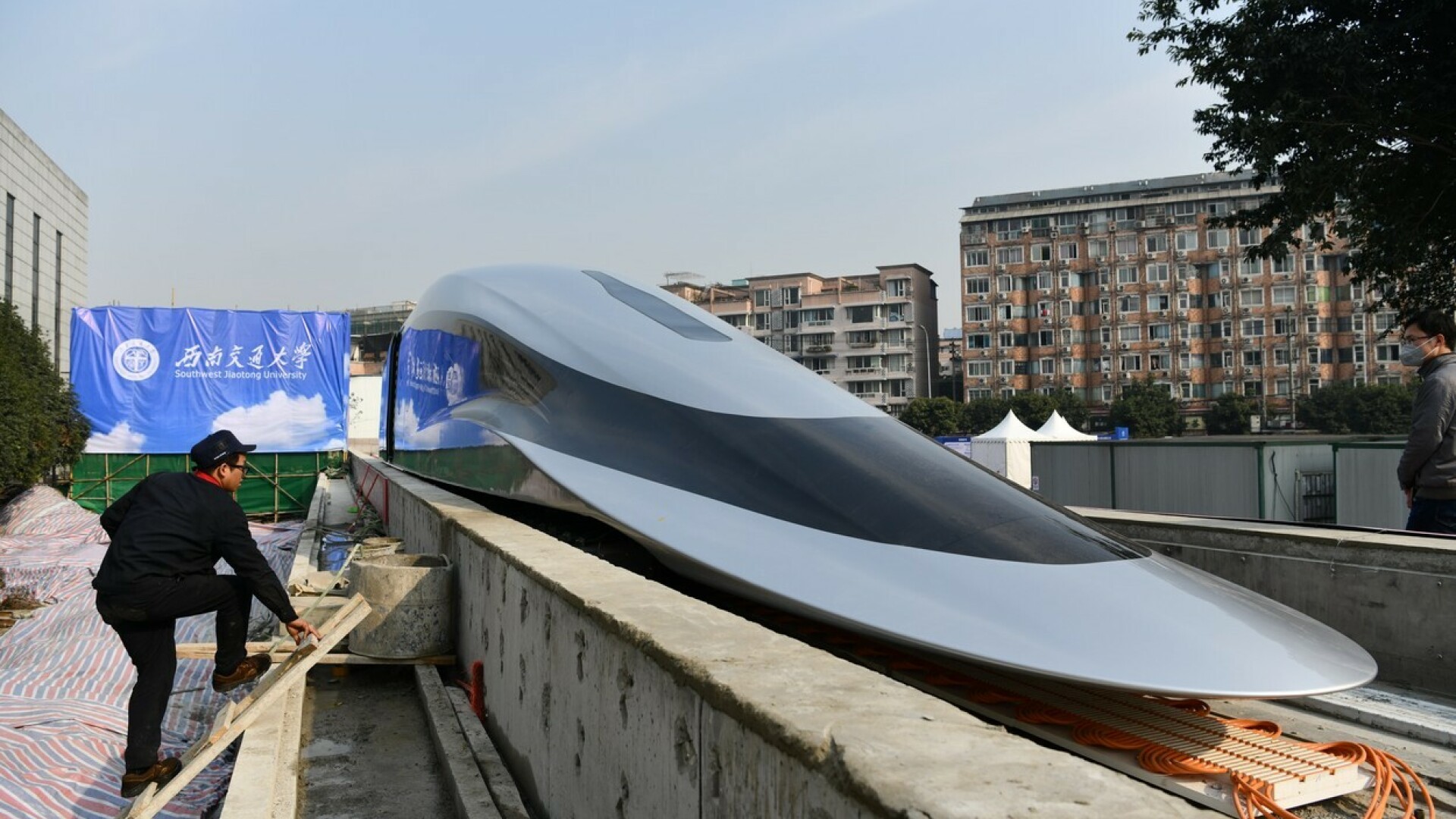 Prototip de tren care poate atinge viteza de 620 de km/h, lansat în China. Cum arată. GALERIE FOTO - 5