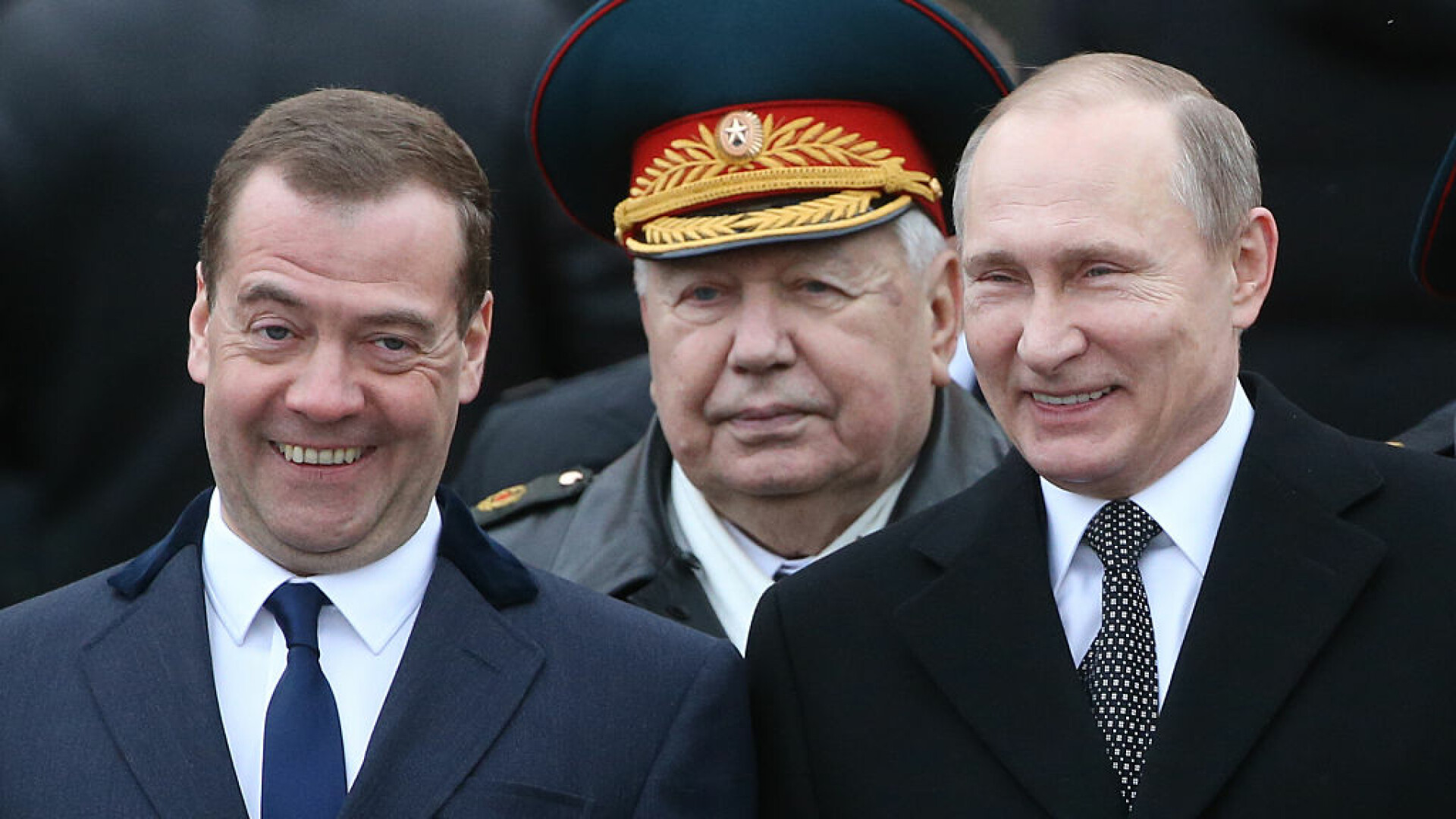 Dmitri Medvedev, Vladimir Putin