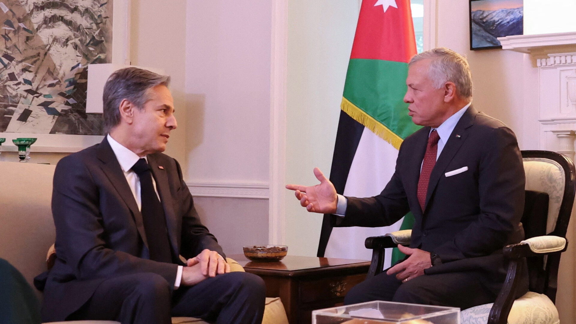 Regele Iordaniei îi cere secretarului de stat american Blinken să facă presiuni asupra Israelului