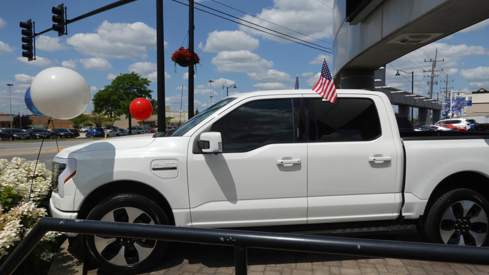 Forf F-150 Lightning