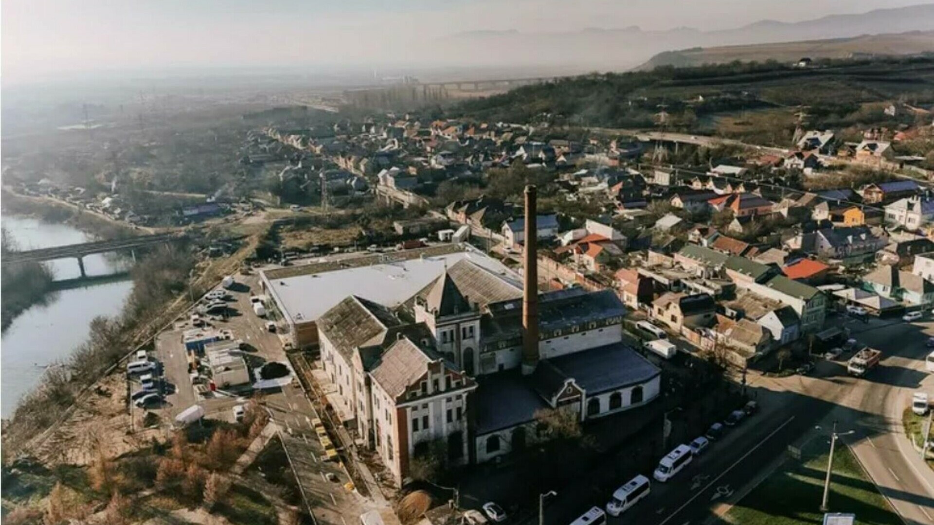 O fostă fabrică de bere din Turda, scoasă la vânzare pentru aproape trei milioane de euro. Are o vechime de peste două secole