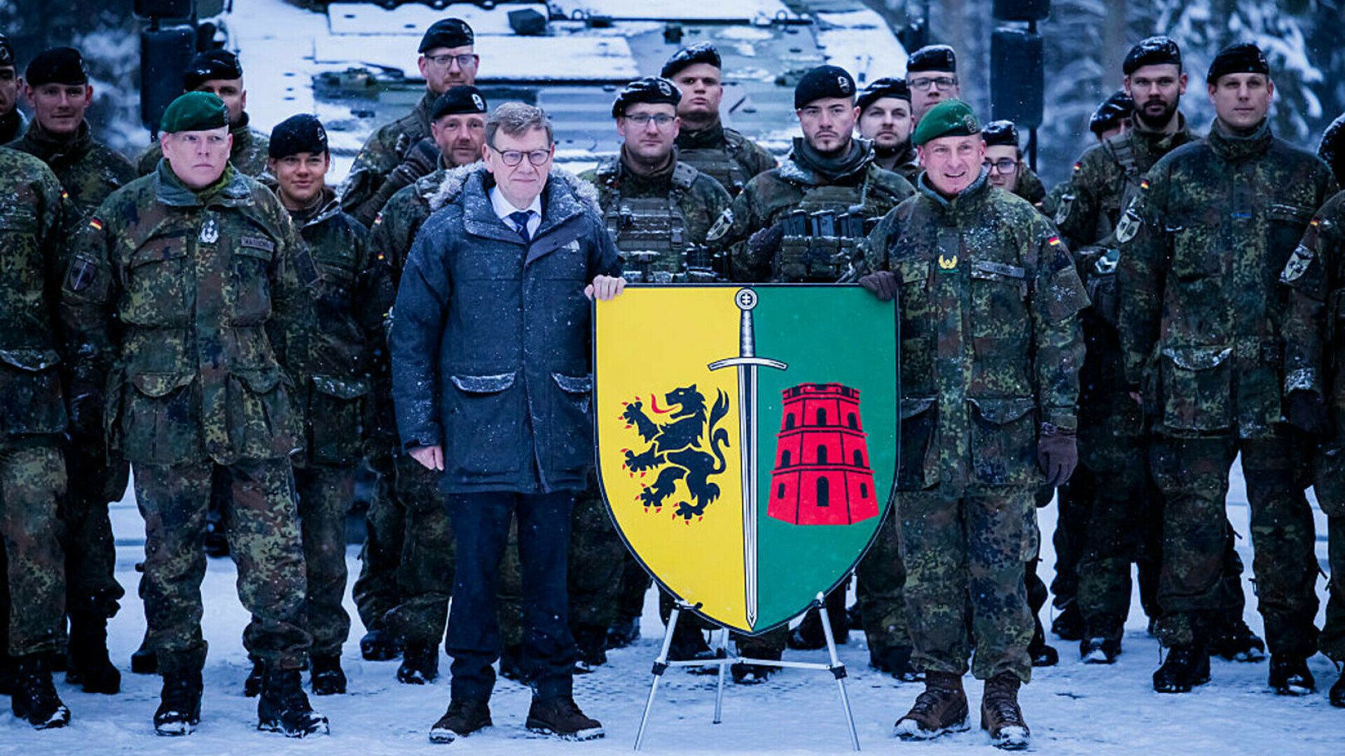 Euronews: Lituania, țară membră NATO, se pregătește pentru un posibil război. Germania a trimis deja trupe: ”Un semnal clar”