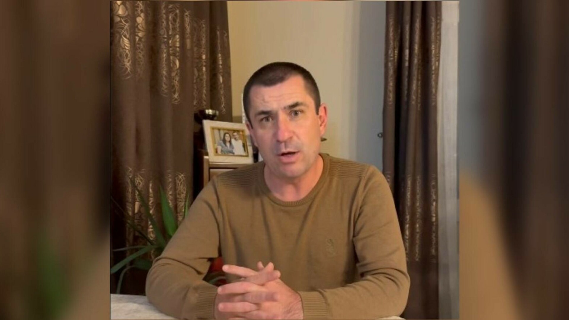 Un primar din județul Giurgiu, acuzat că a trimis unei minore imagini indecente. Reacția edilului: „O încercare a vieții”