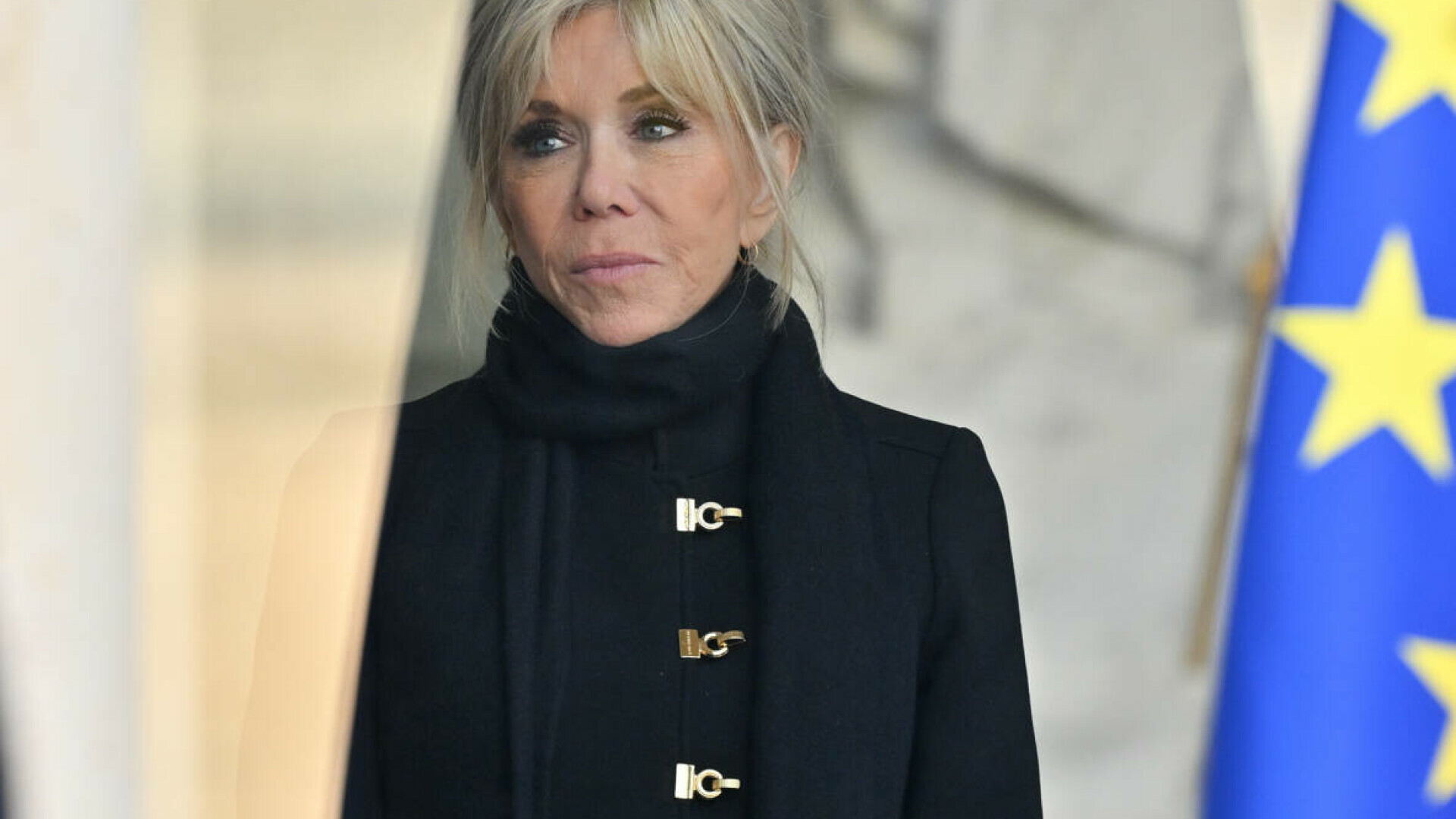 Brigitte Macron, DJ la o petrecere caritabilă organizată la Disneyland pentru copii bolnavi. VIDEO