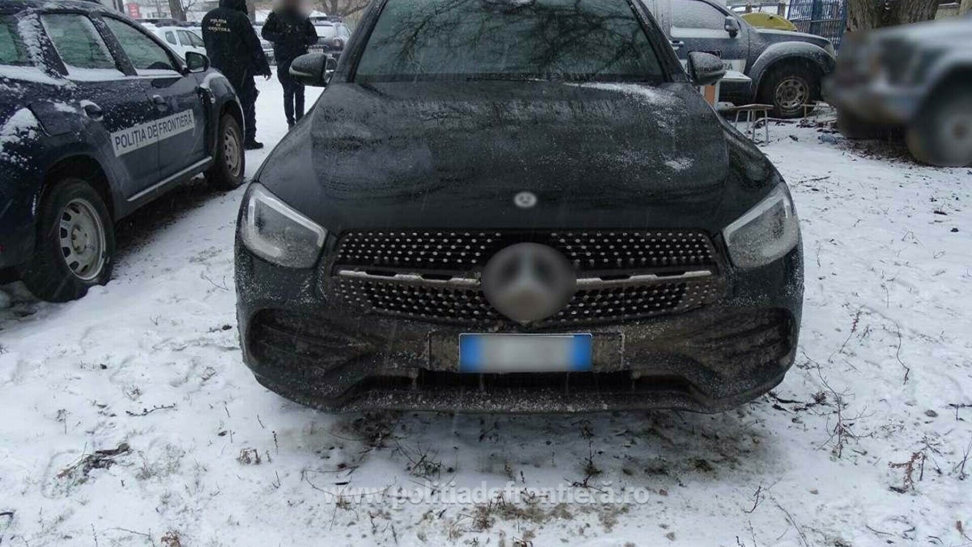 Un șofer a rămas fără mașina de 30.000 de euro în urma unui control în trafic, în Giurgiu. Ce au descoperit polițiștii. FOTO