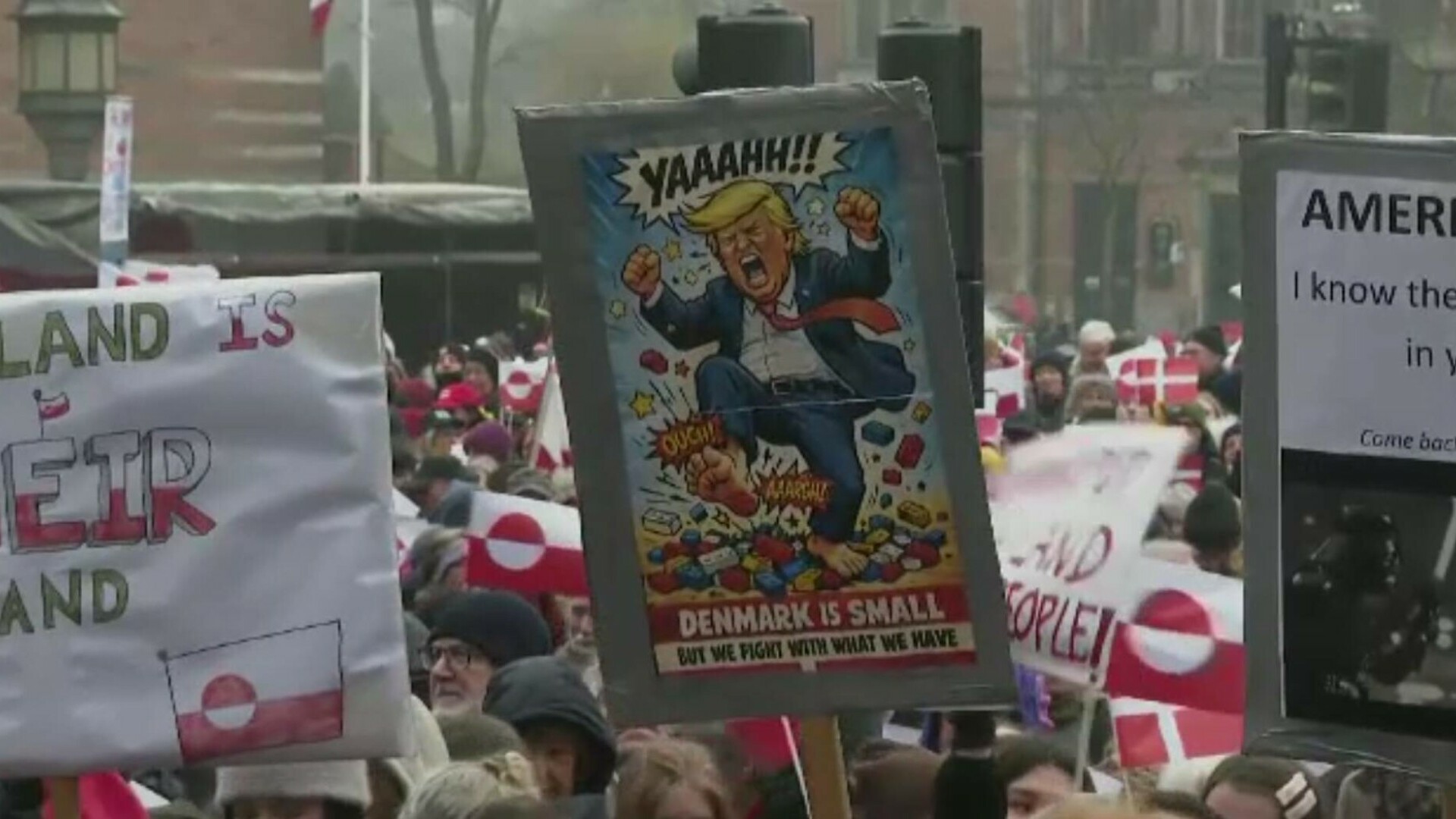 Tensiuni transatlantice pe tema Groenlandei. Donald Trump amenință cu tarife suplimentare, NATO își consolidează prezența