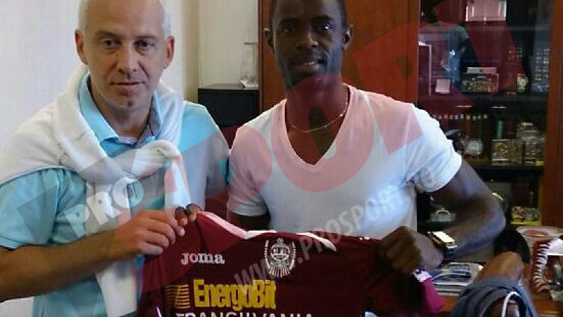 CFR Cluj si-a rezolvat problemele din atac. Ogbu, ultimul transfer al clujenilor