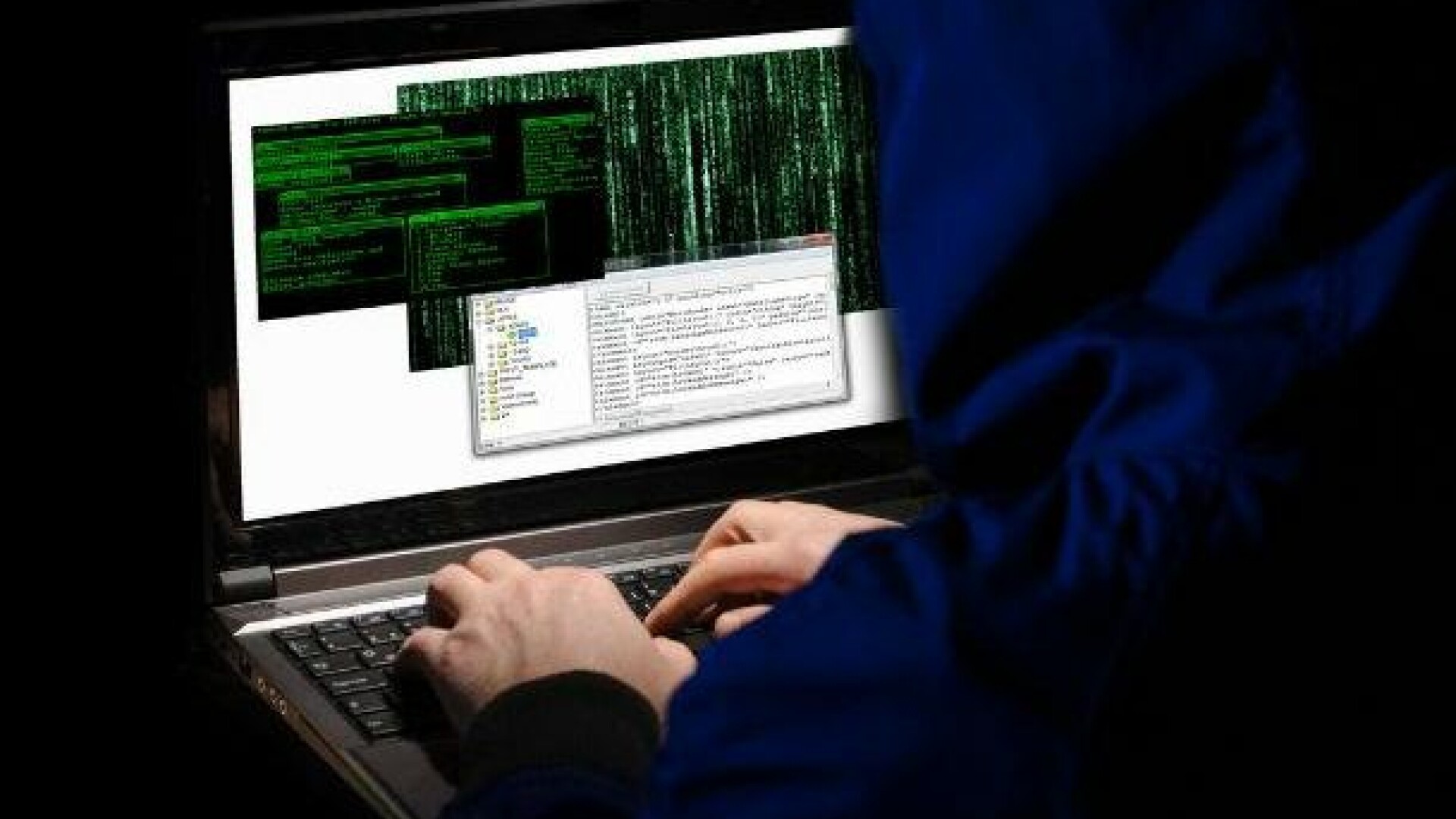 FBI ofera recompense de 4.2 milioane de dolari pentru 5 hackeri. Pe locul 2 in lista este un roman