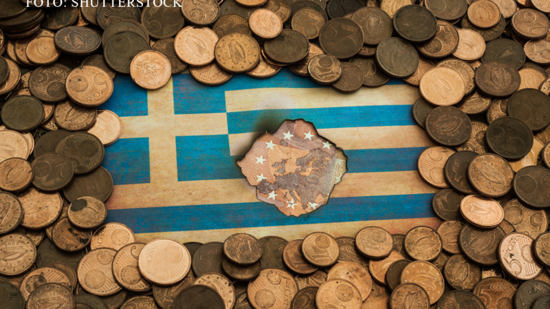 steagul Greciei gaurit si cu euro in jur
