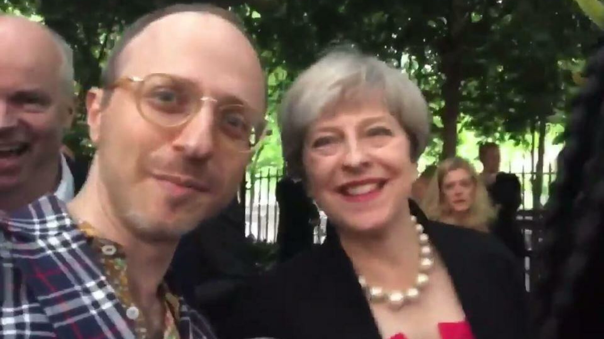 jurnalist si Theresa May