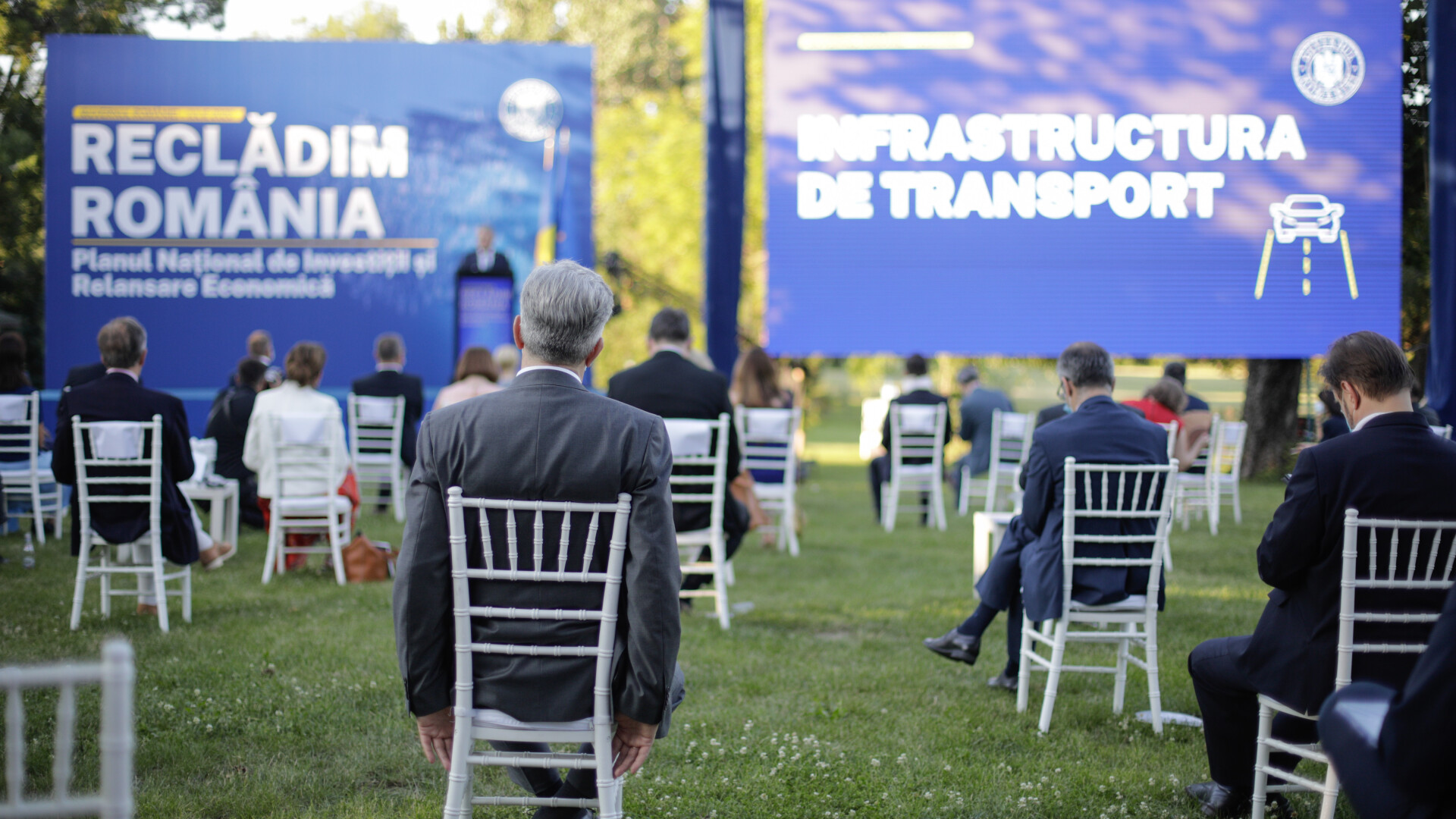 Evenimentul de lansare a Planului Naţional de Investiţii şi Relansare Economică, elaborat de Guvernul României, în București