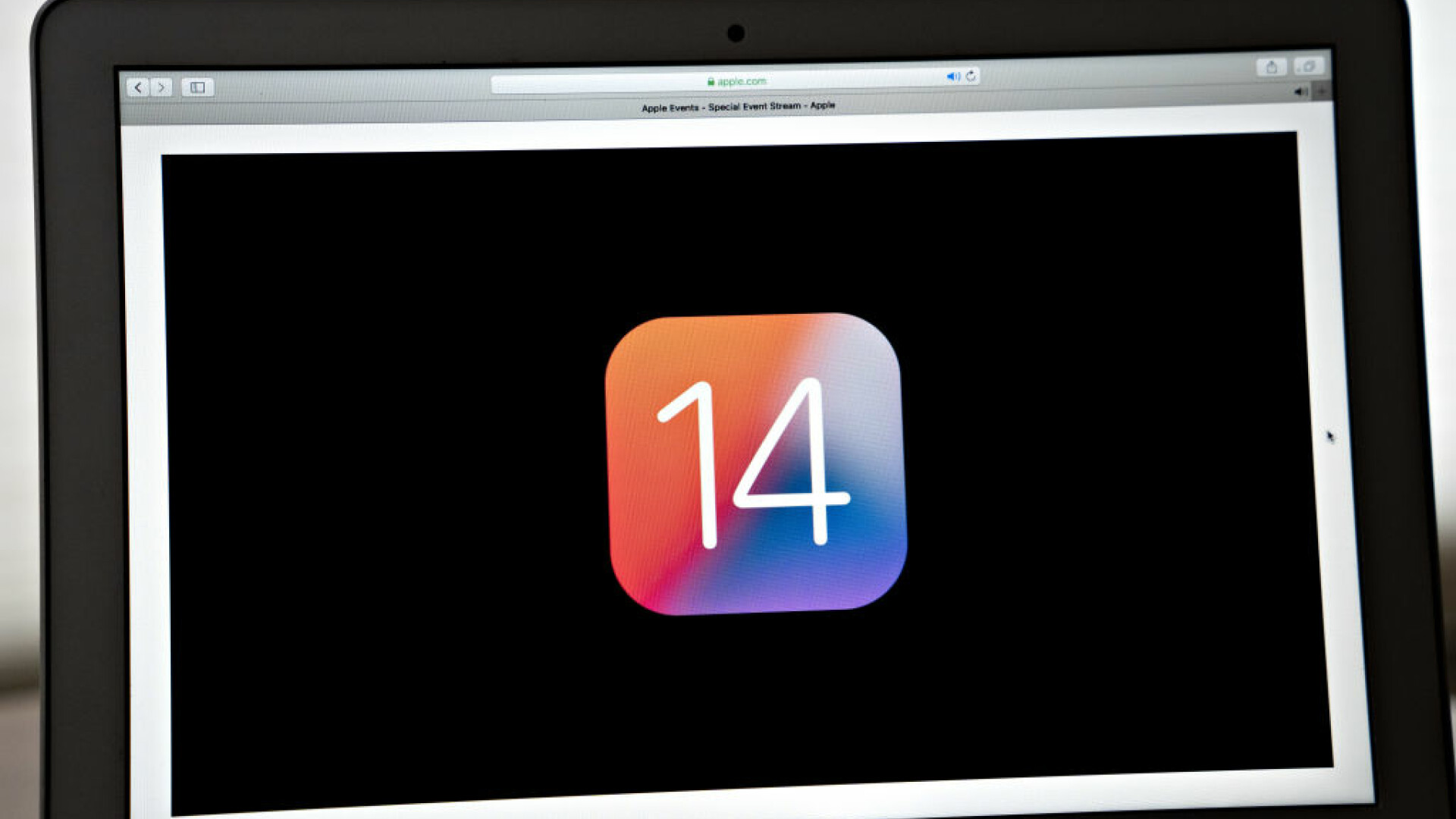 Apple a lansat prima versiune beta de iOS 14. Ce noutăți aduce