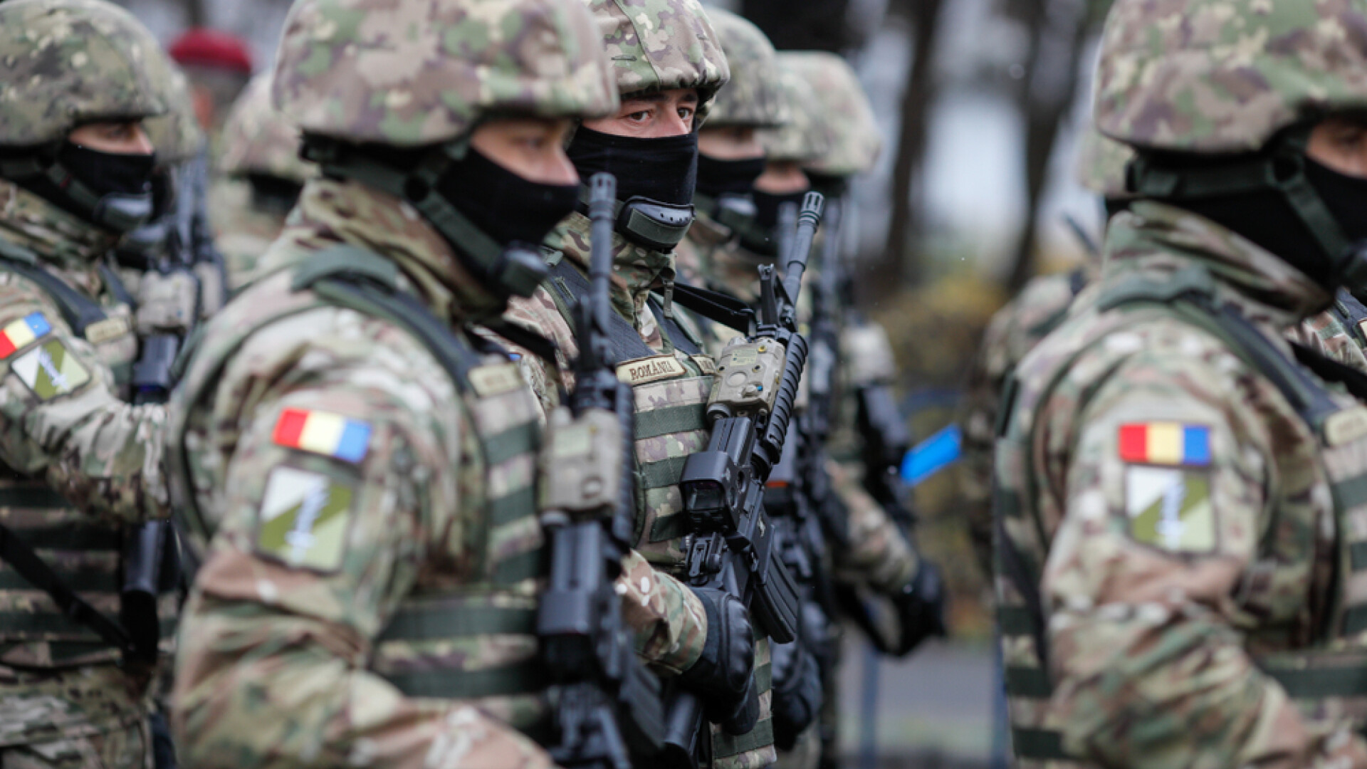 Proiect de lege: o parte dintre românii din străinătate trebuie să se prezinte la centrele militare din țară în caz de război